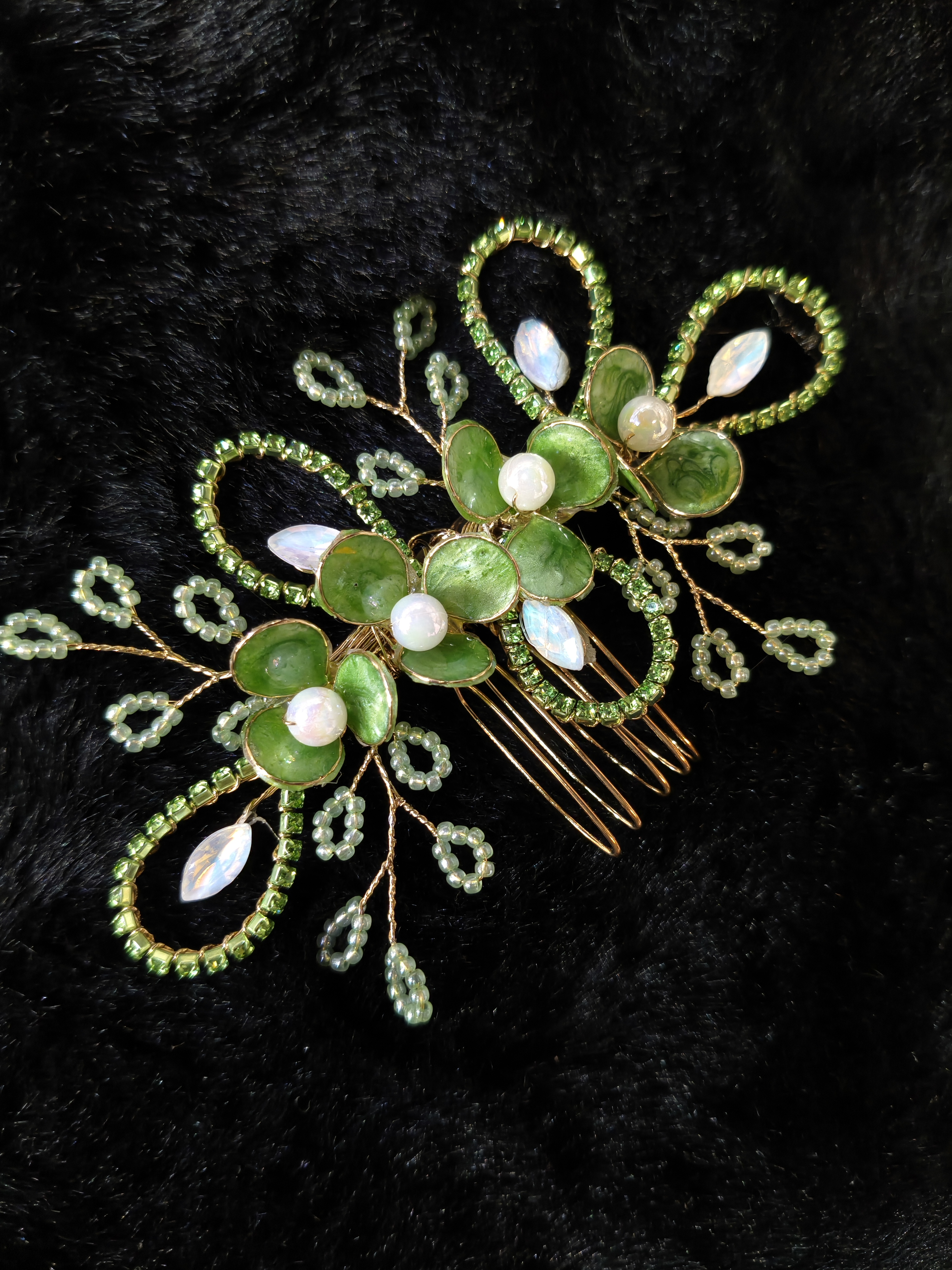 HAIR ACCESSORIES 