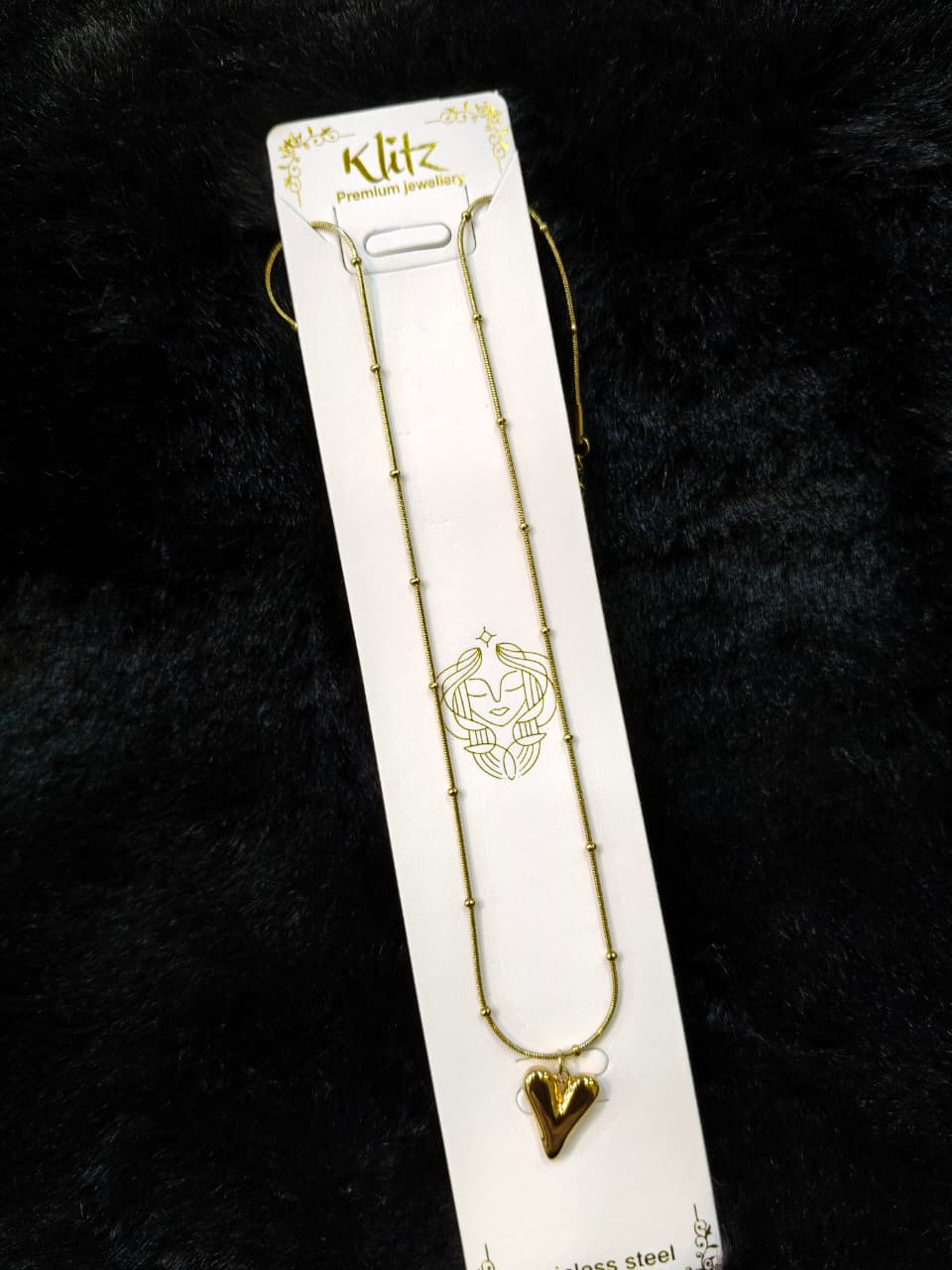 Gold Heart Pendant Necklace