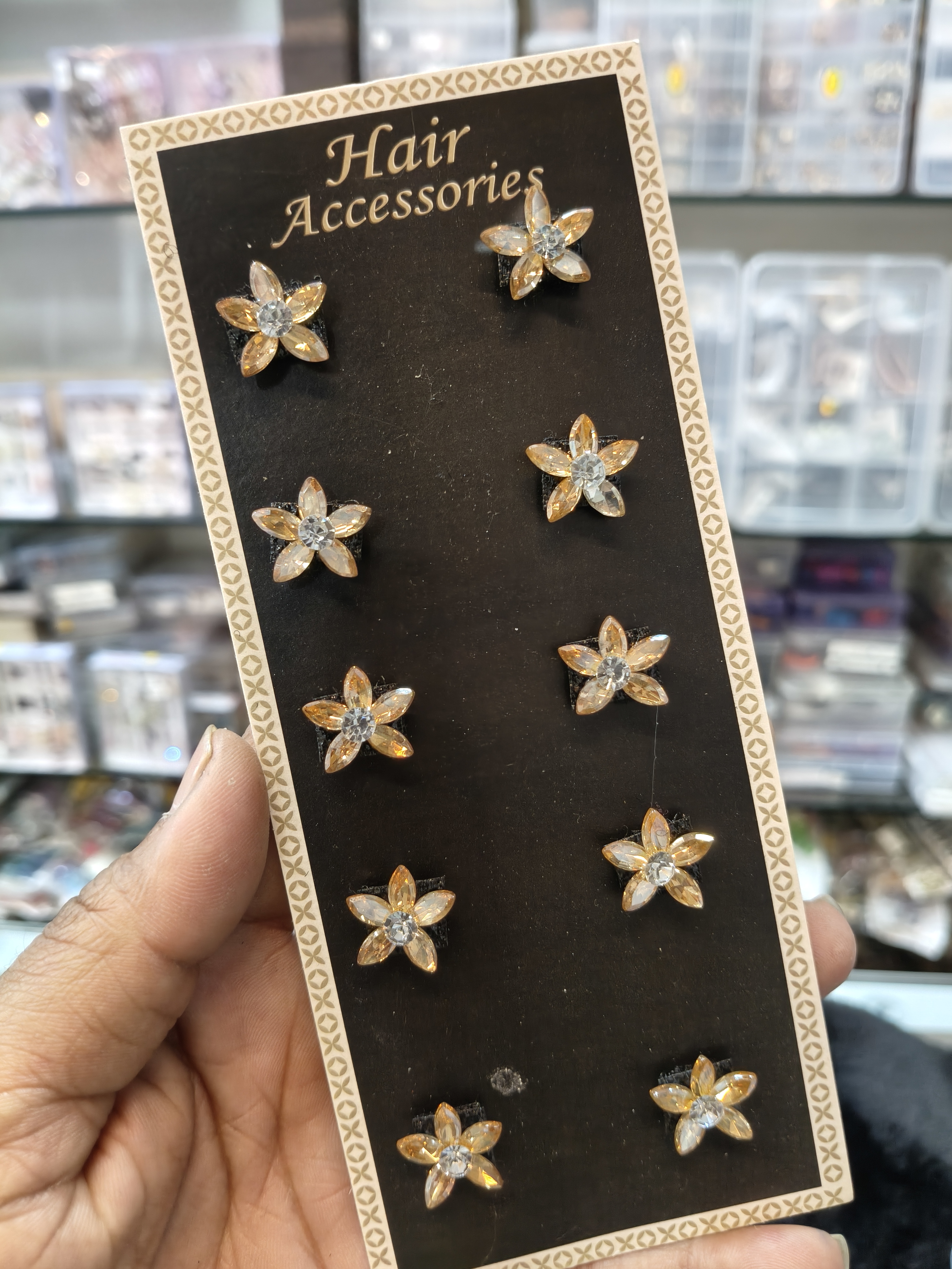 HAIR ACCESSORIES 