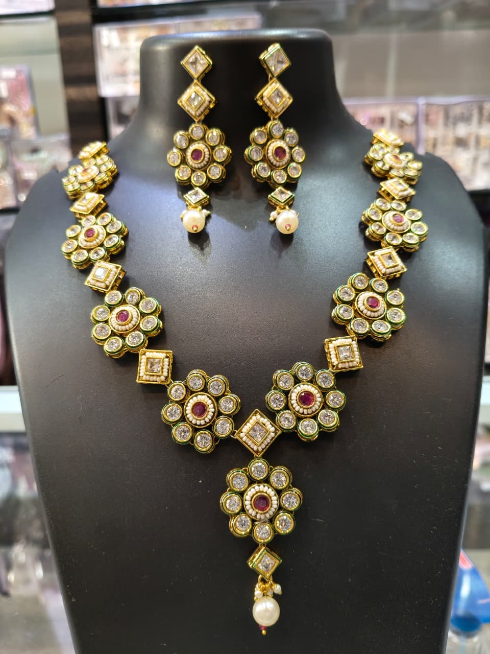 Floral Gold-Plated Jewelry Set