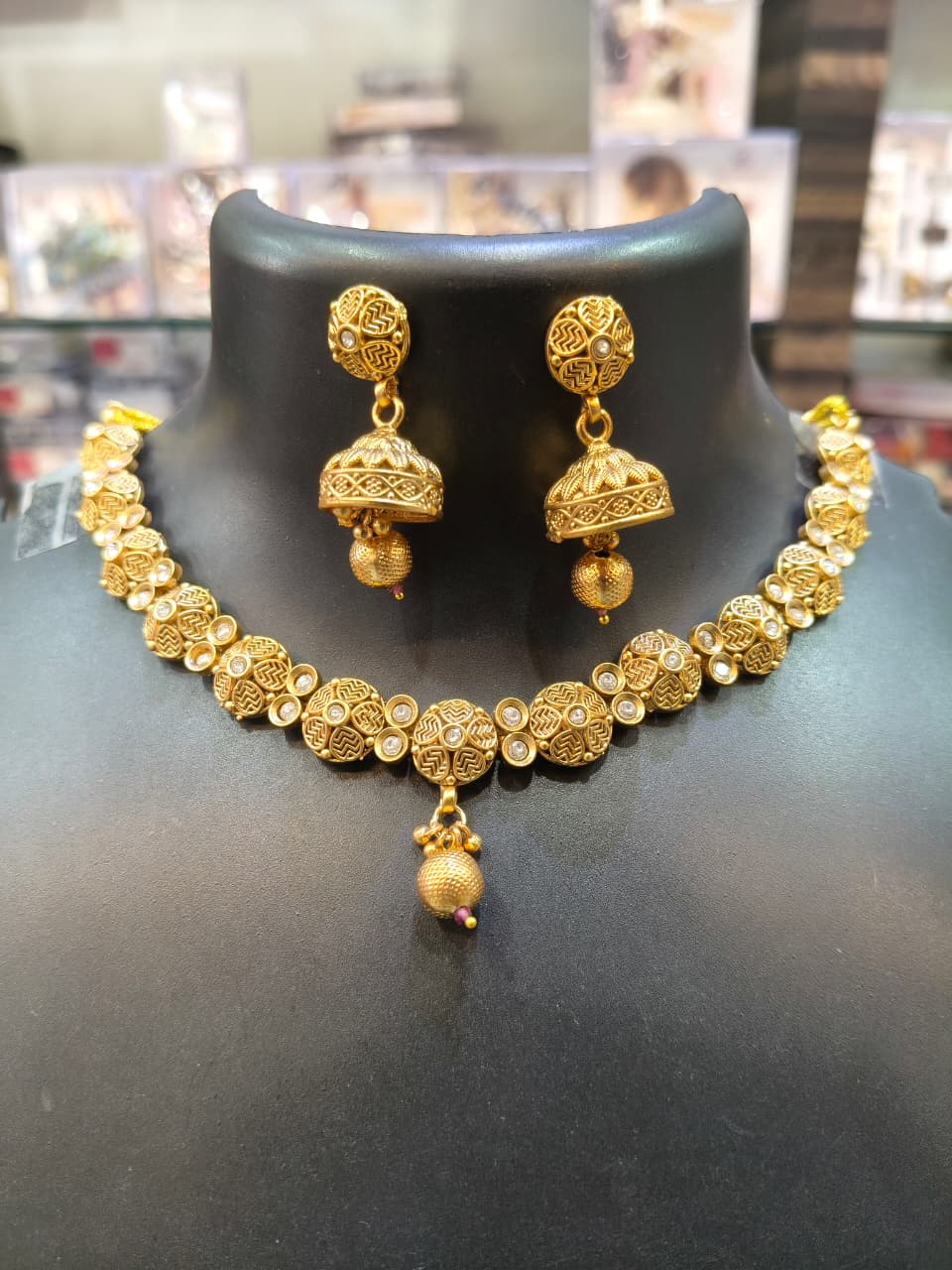 Traditional Gold-Plated Jewelry Set