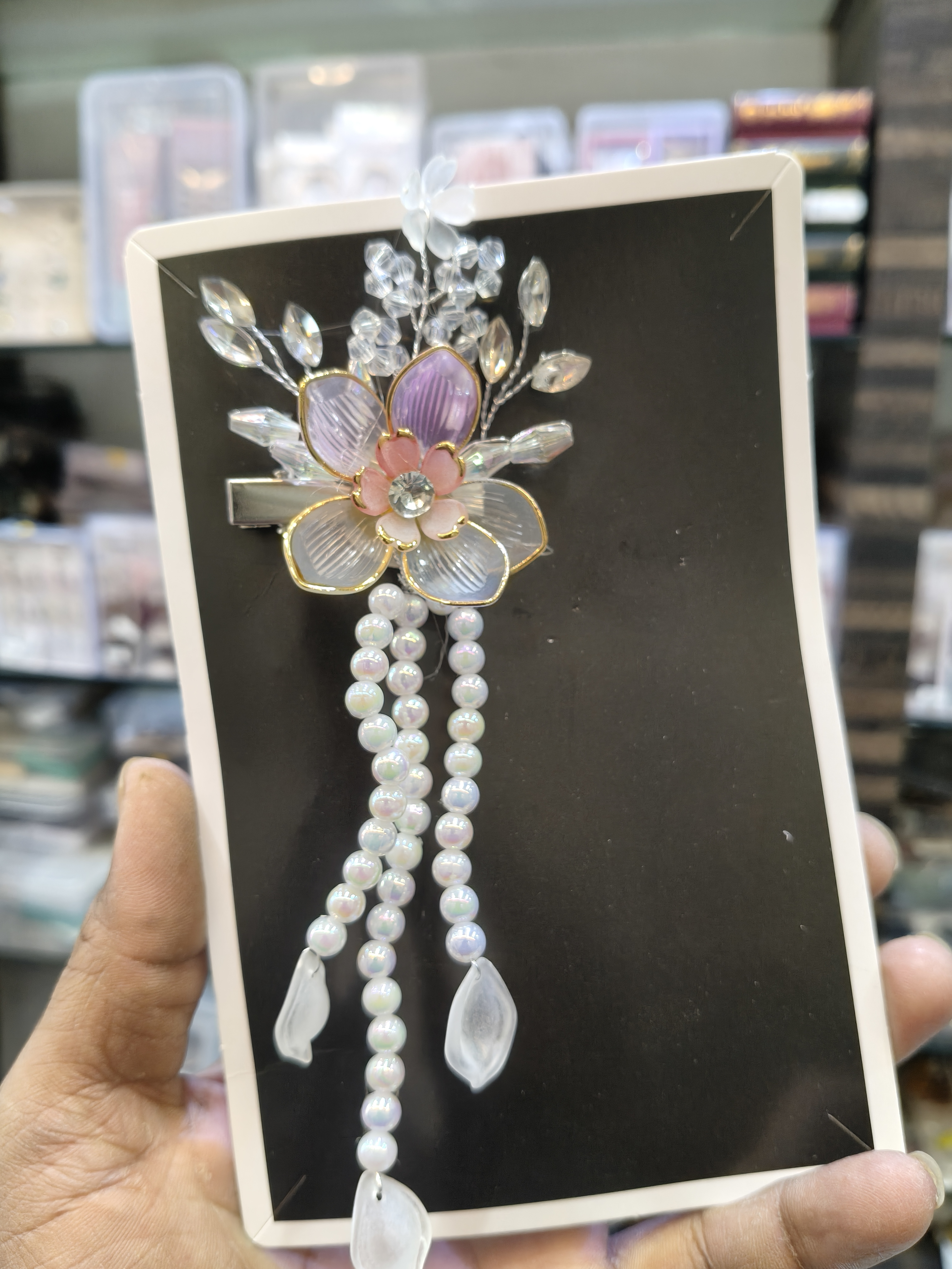 HAIR PIN