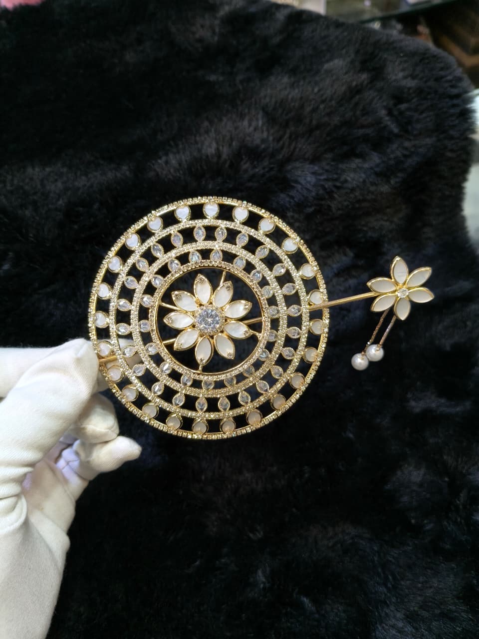 Elegant Floral Hair Brooch