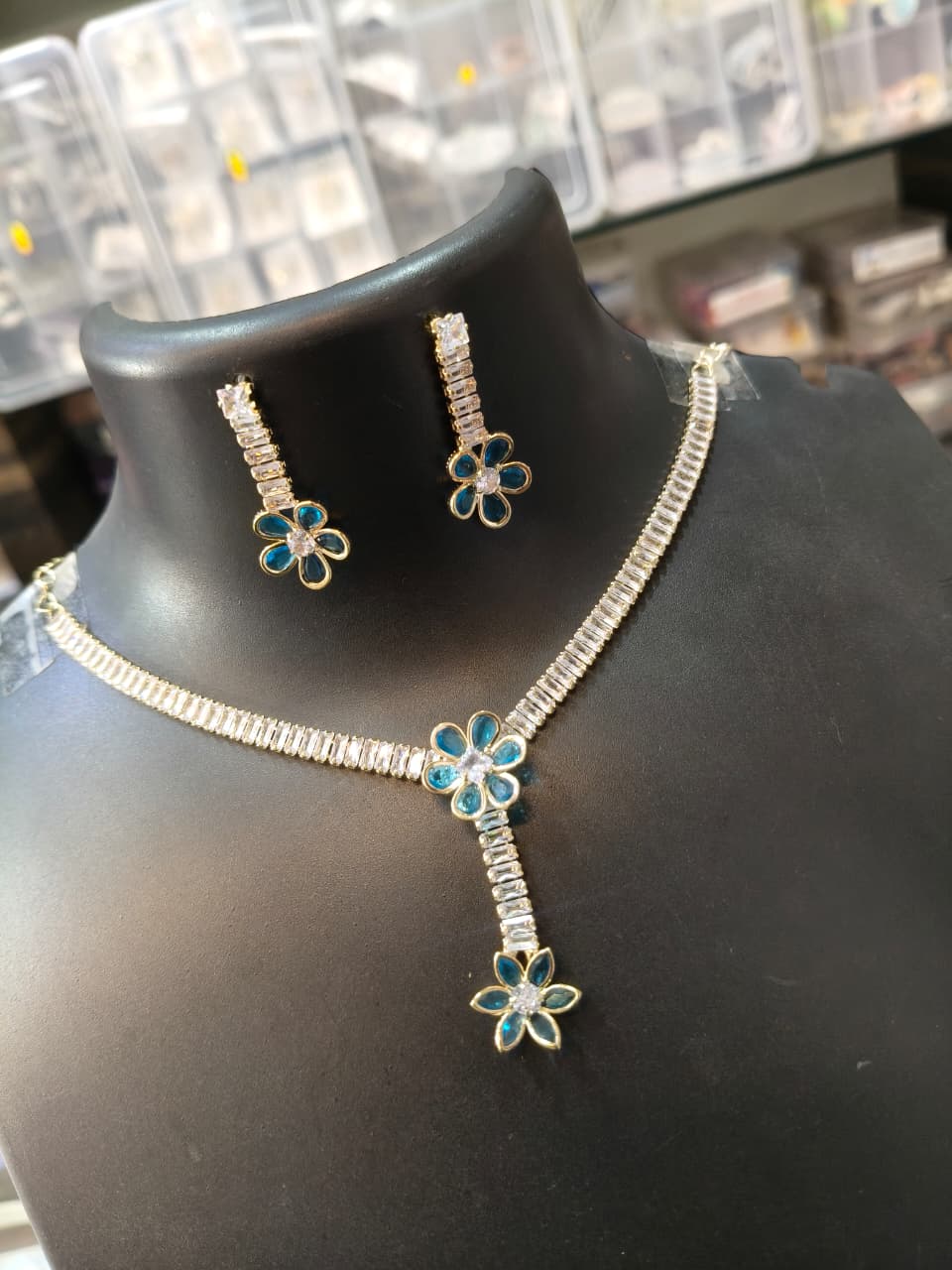 Blue Floral Jewelry Set