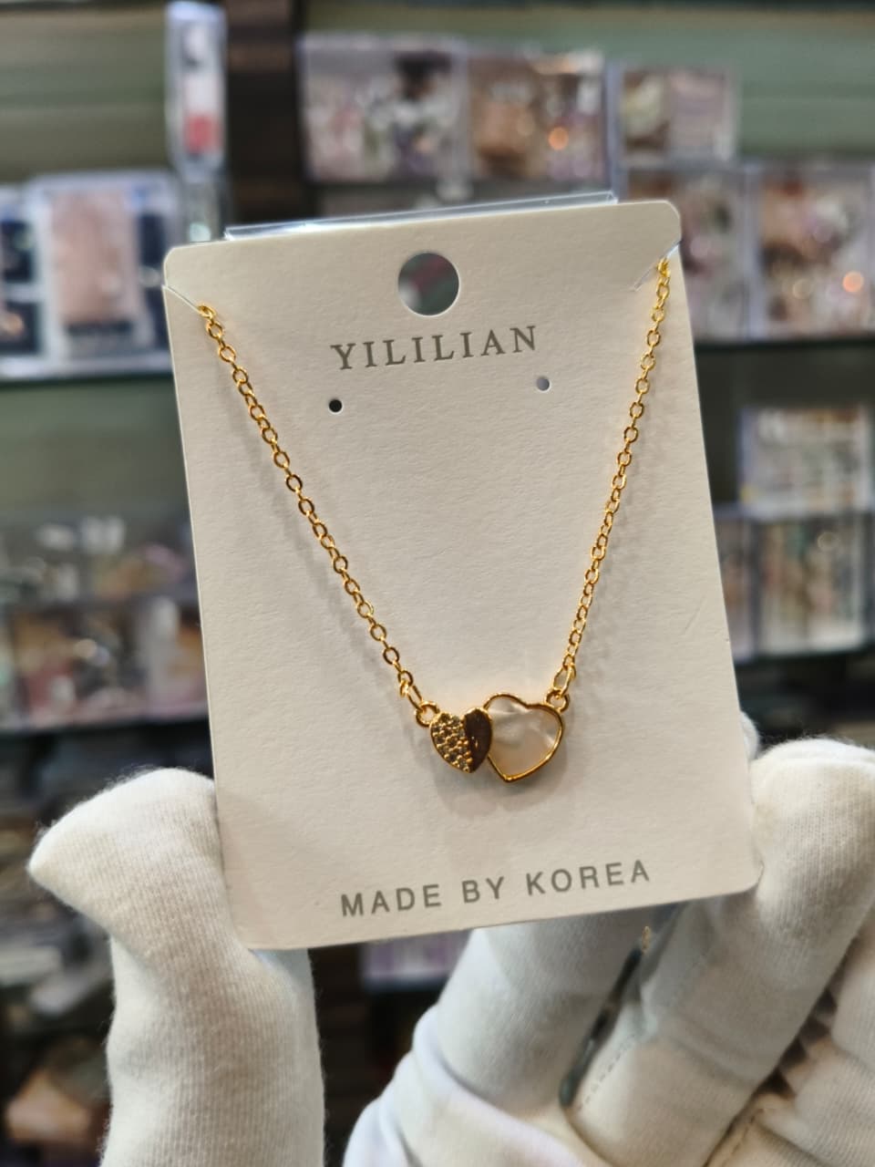 Yilllian Gold Heart chain