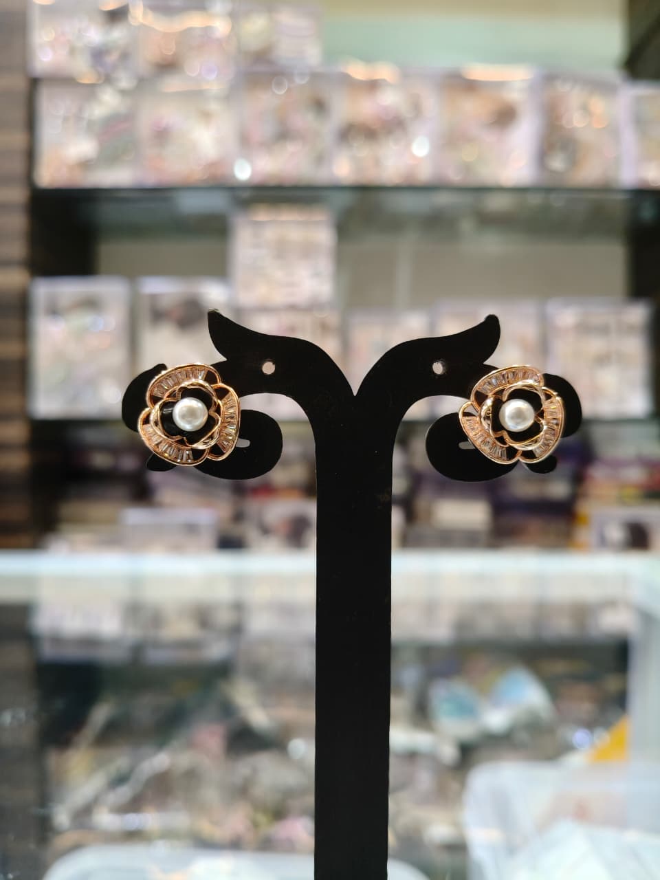 Rose Gold Pearl Stud Earrings