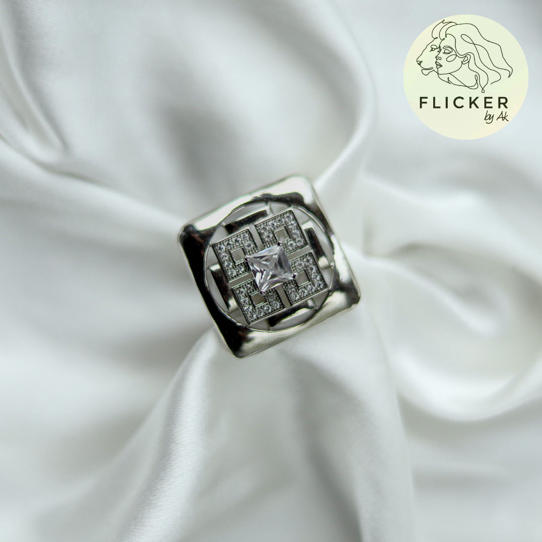 Cocktail Ring (Square)