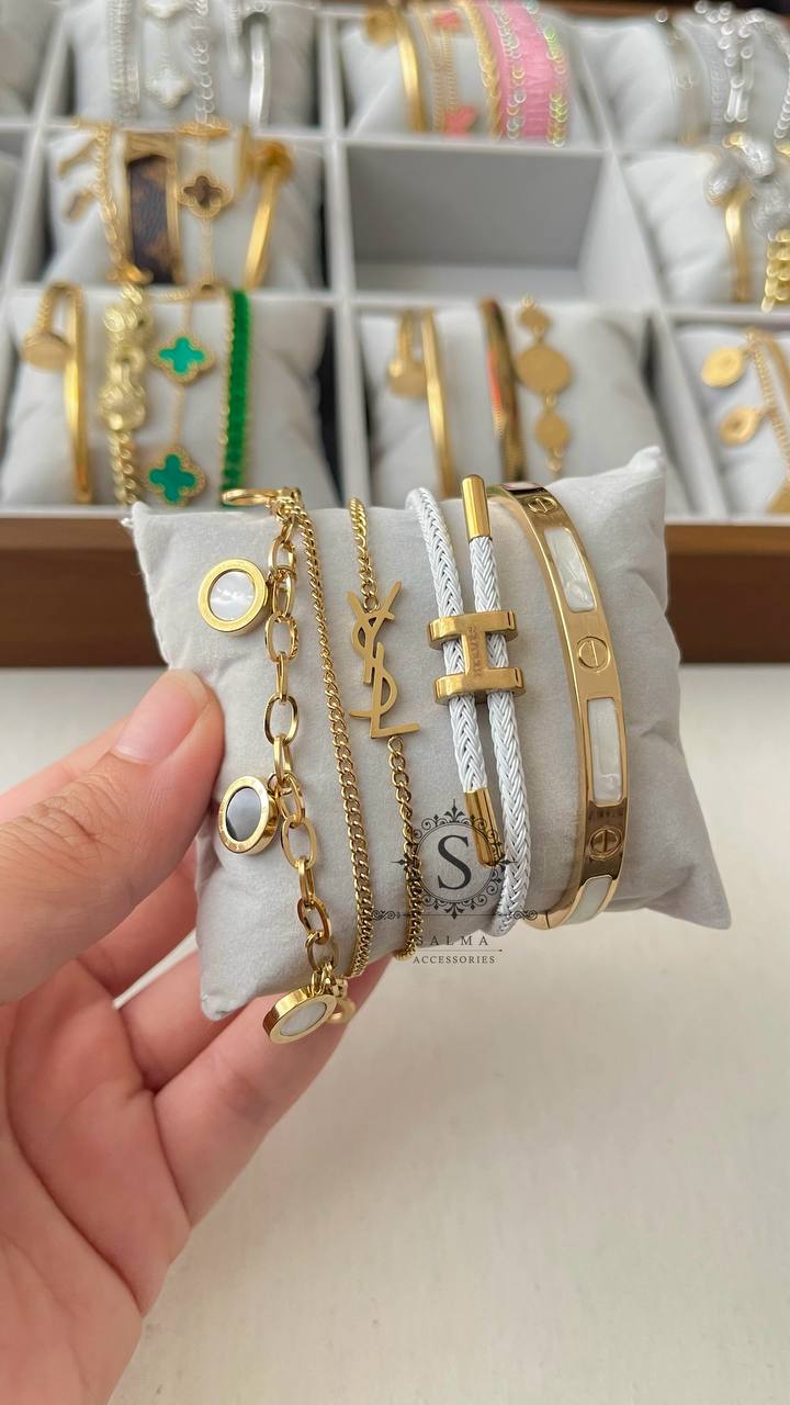 white bracelets set
