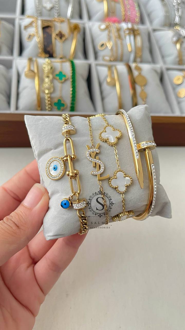 eye bracelets set
