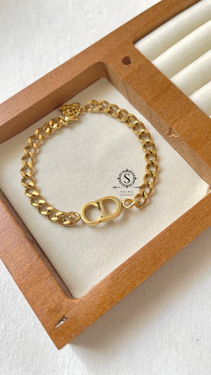 CD bracelet