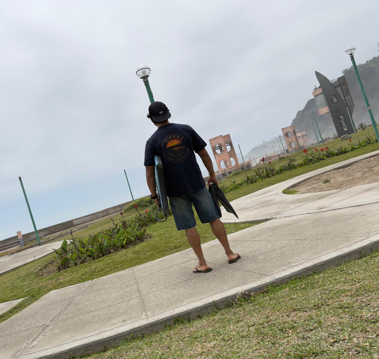 Camiseta azul Asukha