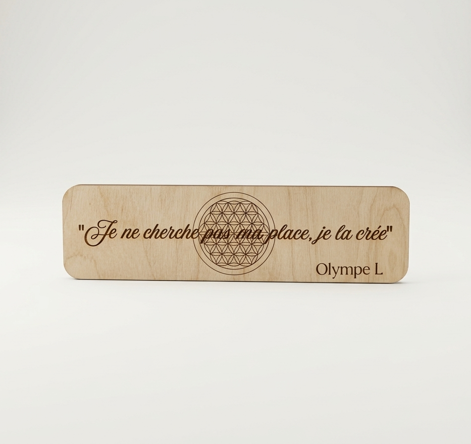 Marque-page Collector Gravé en Bois 