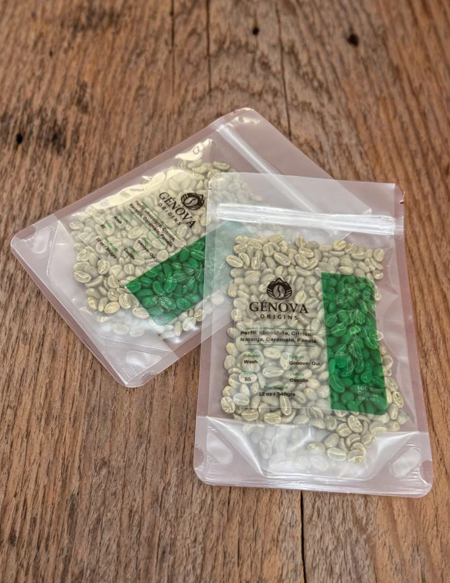 Muestra Café Castillo proceso Lavado Génova Origins 100 gr 85 puntos en taza.