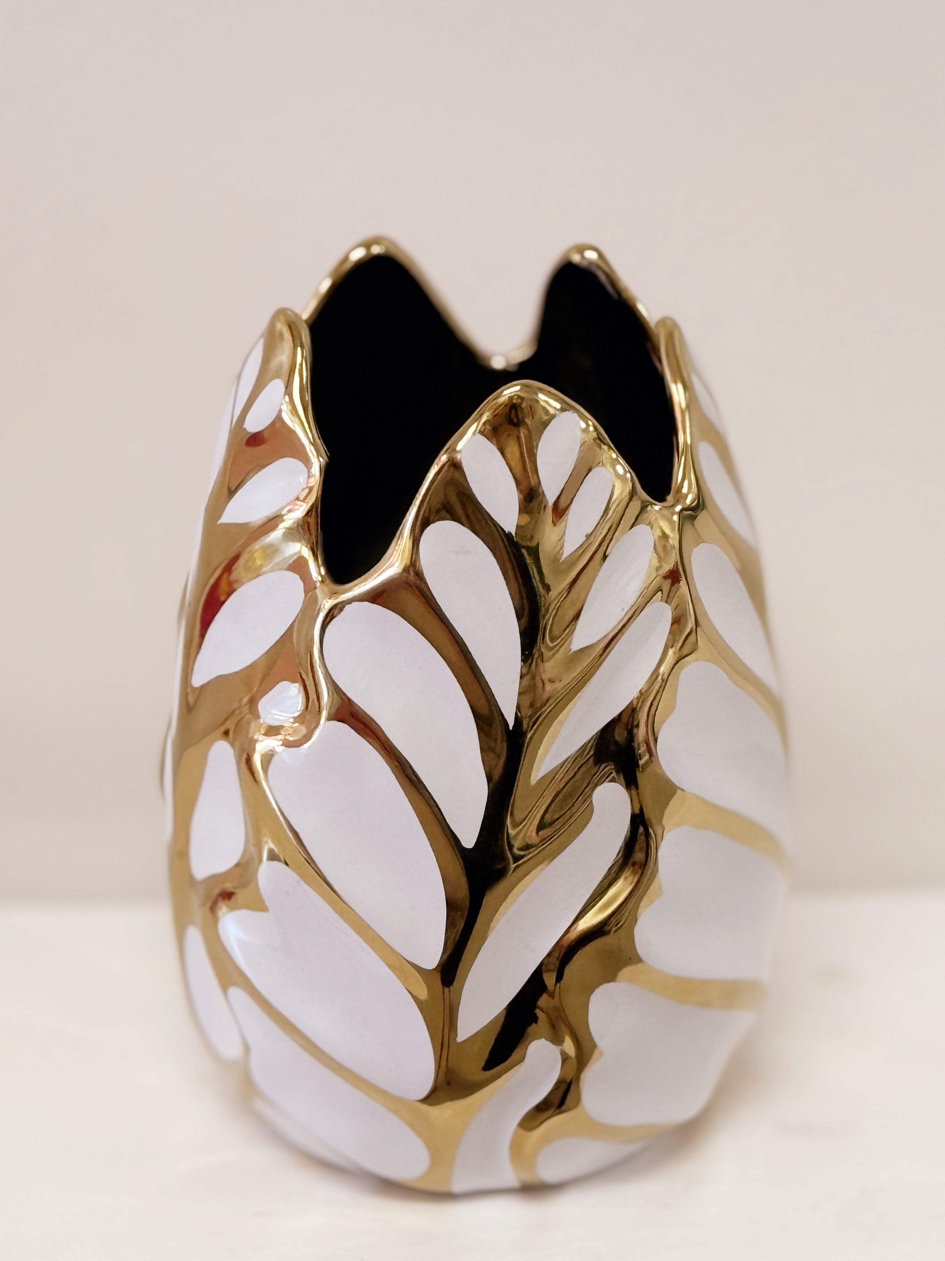 Golden Leaf Elegance Vase
