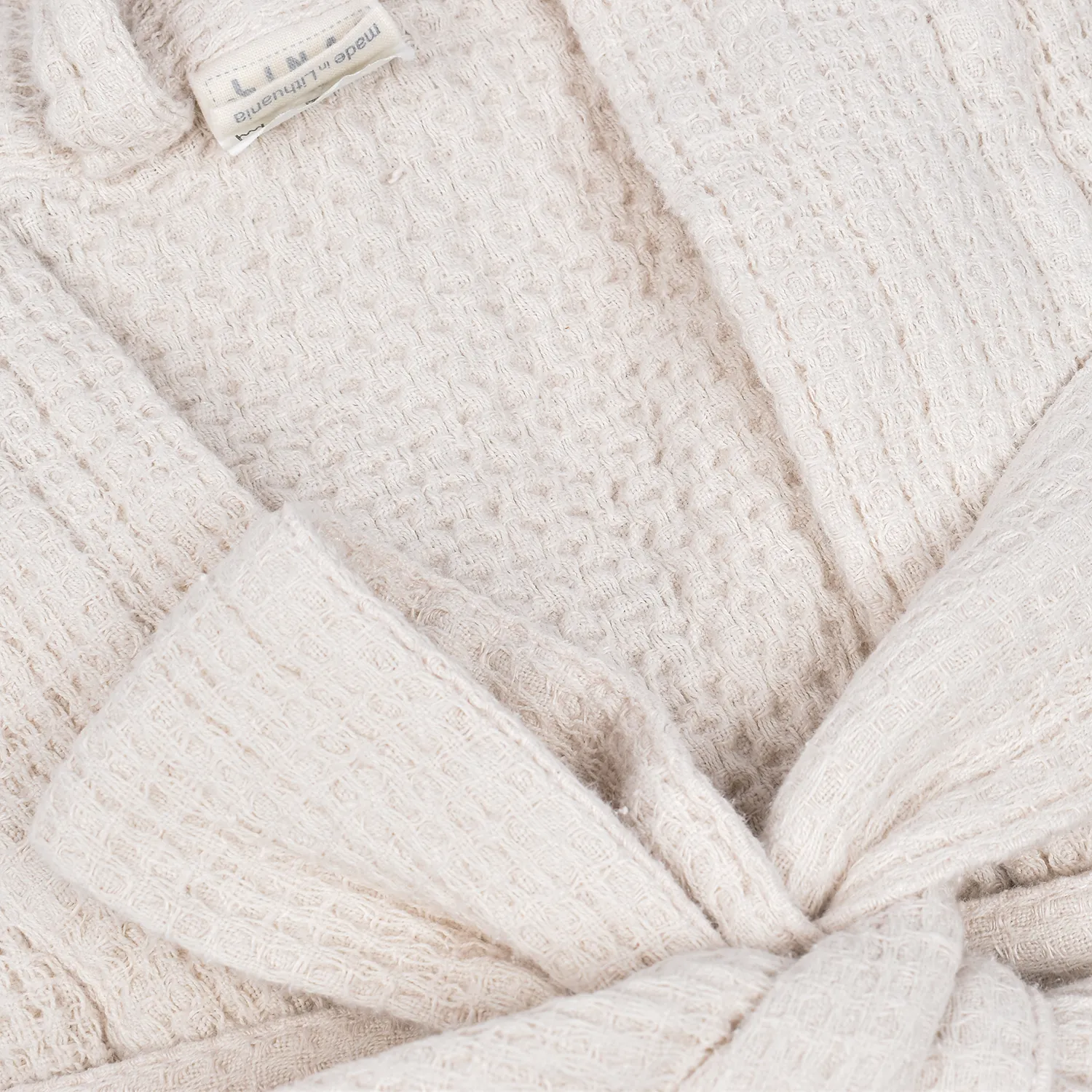 Kreminės spalvos vaflinis chalatas