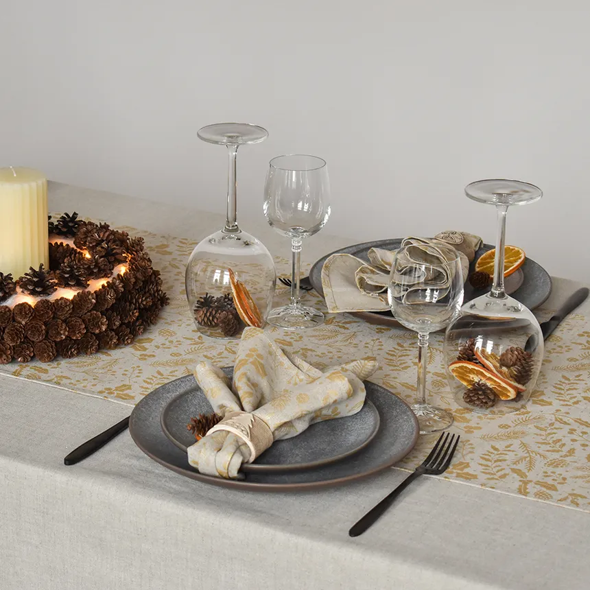 Takelis- Auksinis Kalėdų sodas