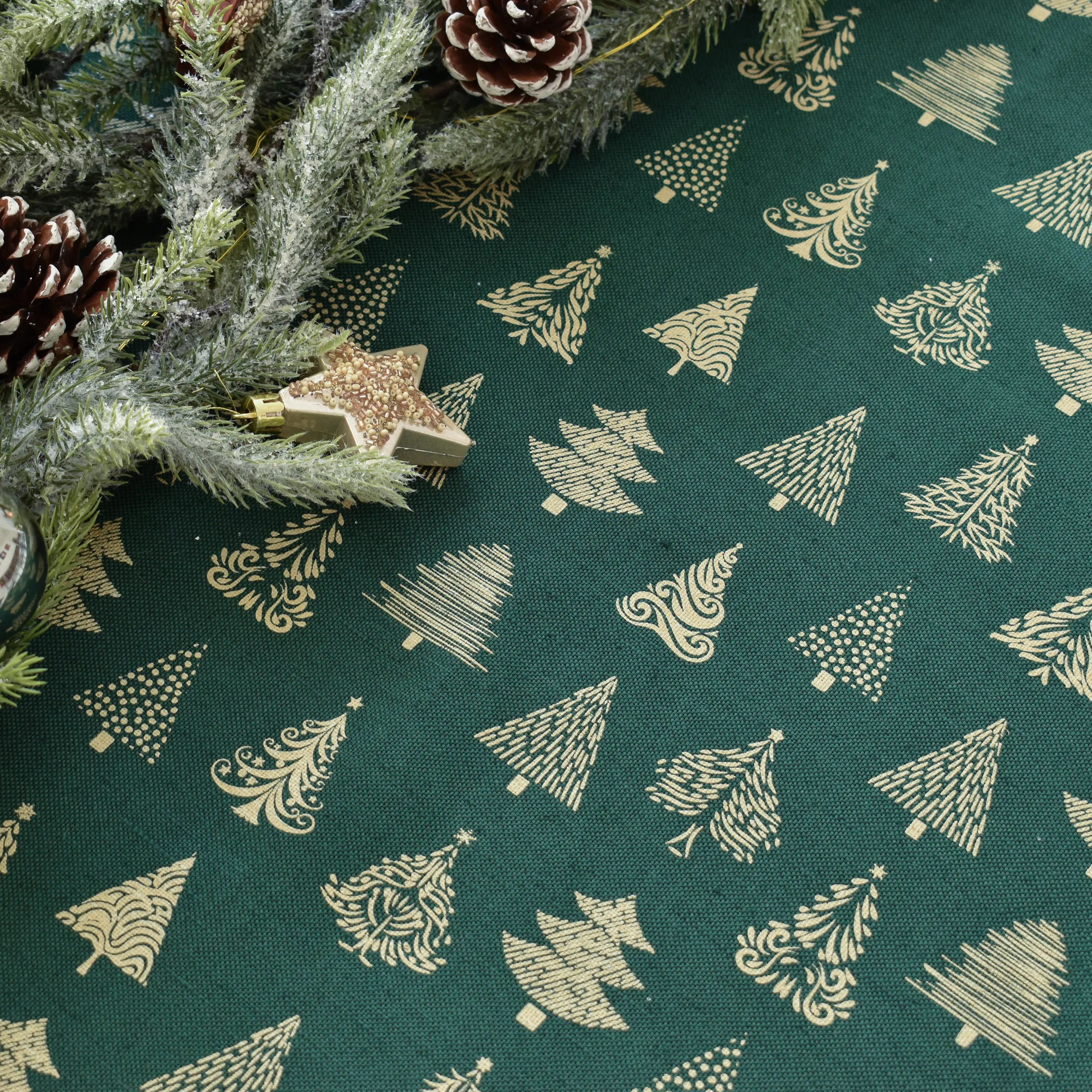 Kalėdinė staltiesė