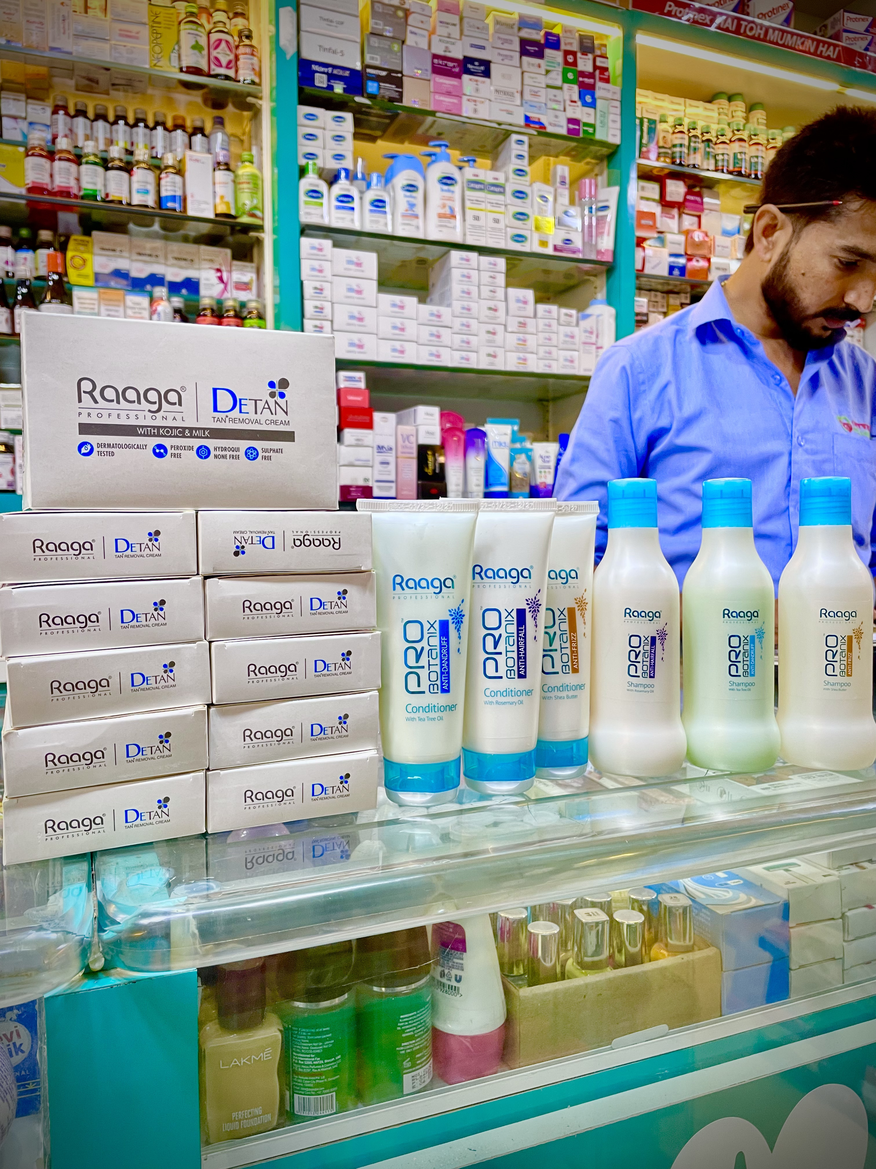 Raaga Professional De-Tan Cream