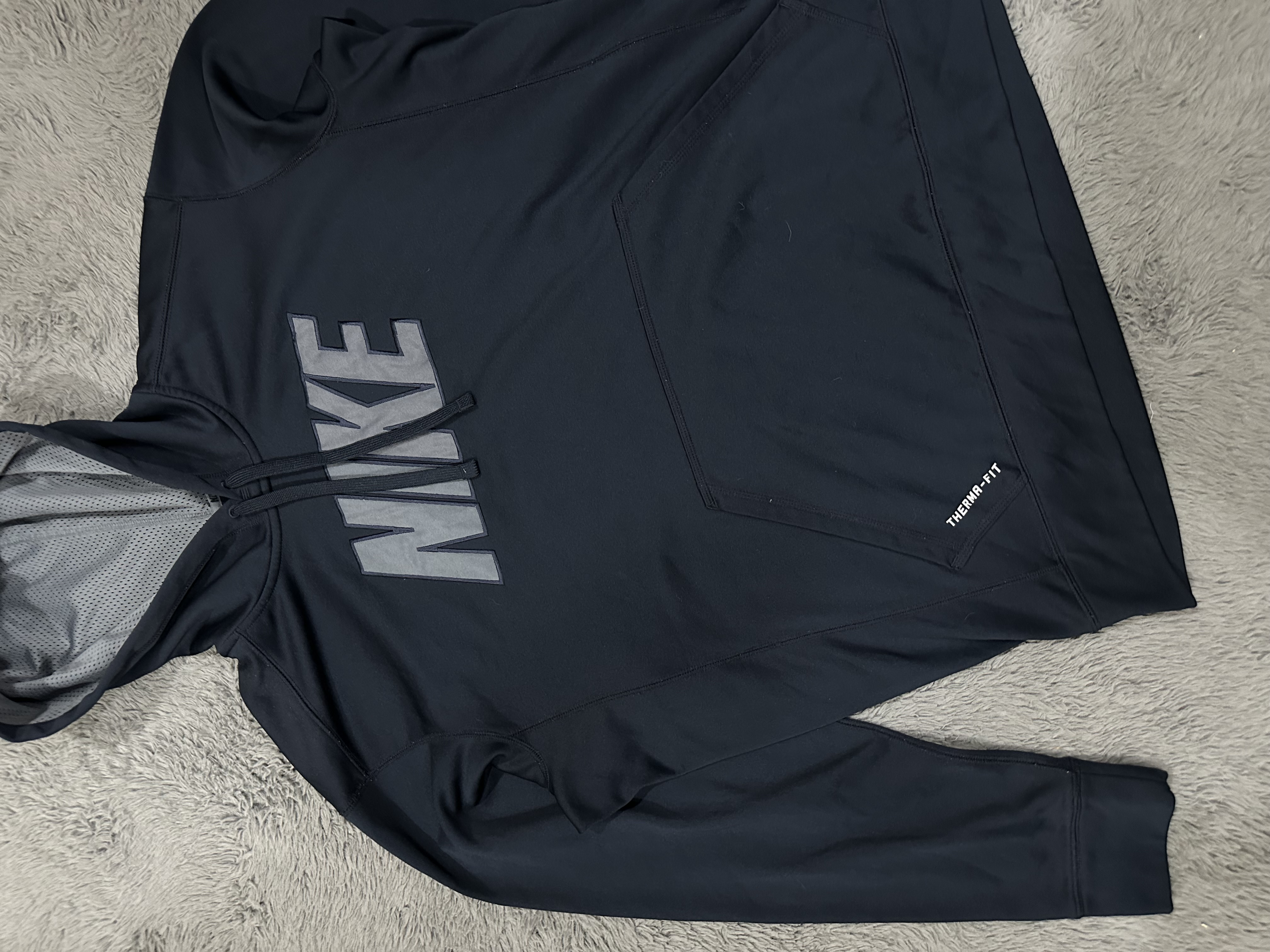 NIKE Black Hoodie