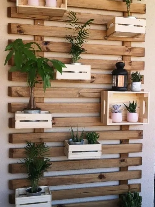Wooden Wall-mounted Planter Shelf
