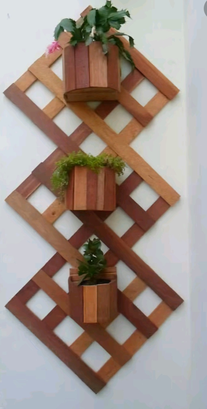 Wooden Wall Mounted Planter