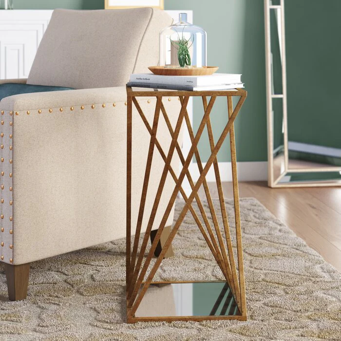 Greifenstein End Table