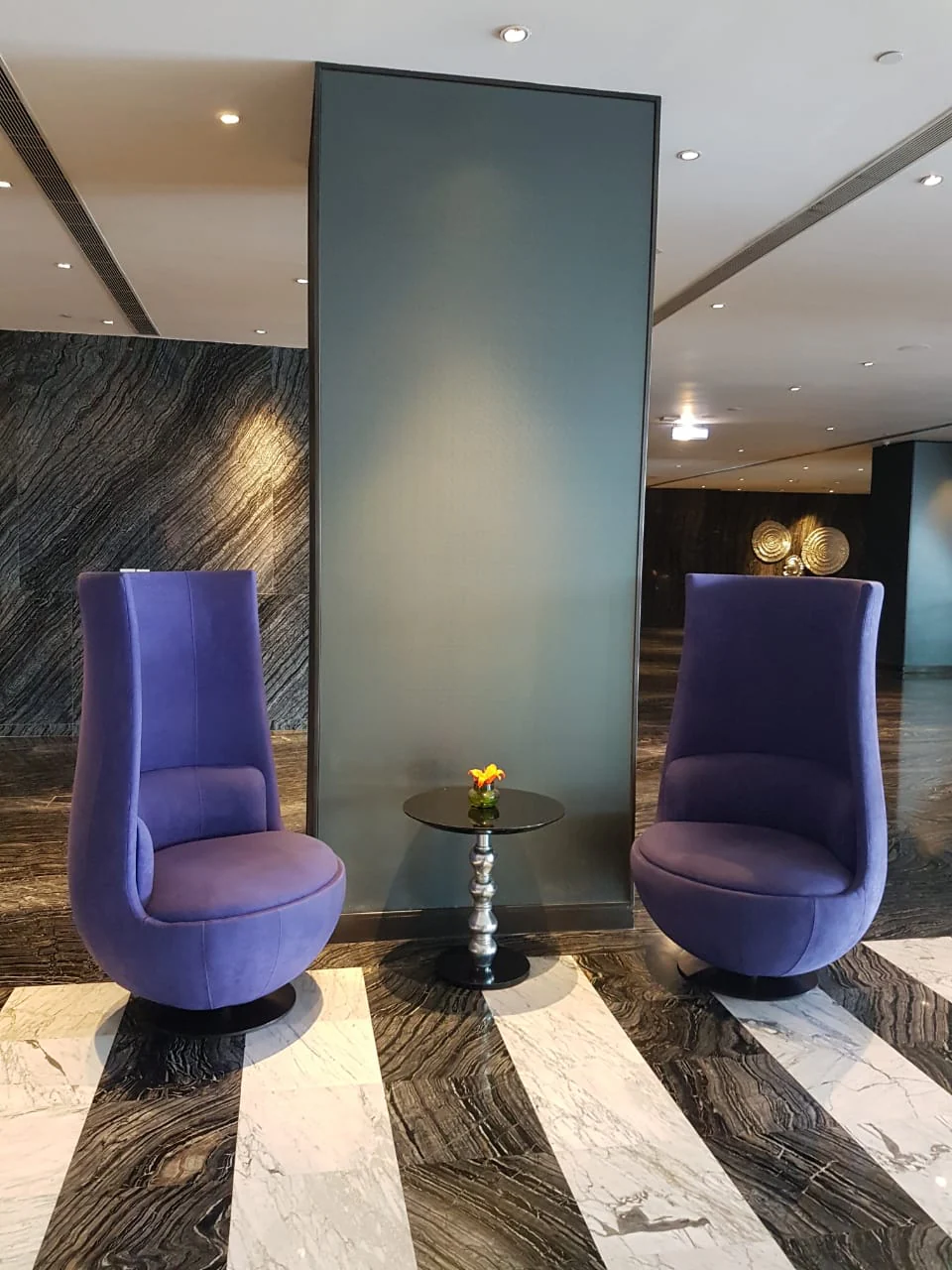 Elegant Inspire Chair