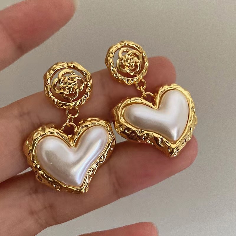 Gold Heart Pearl Earrings