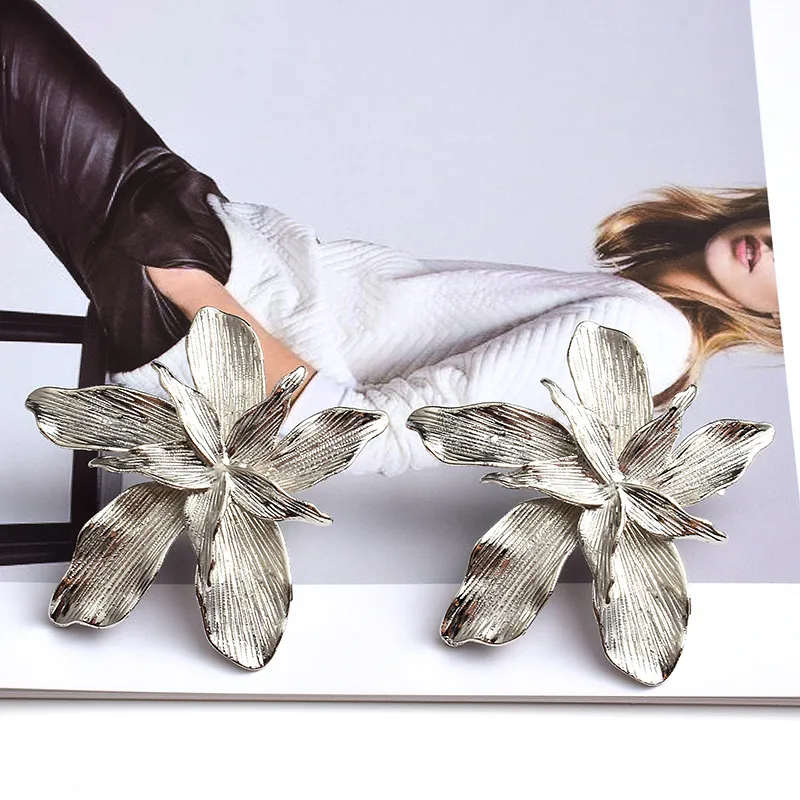 Silver Flower Drop Earrings