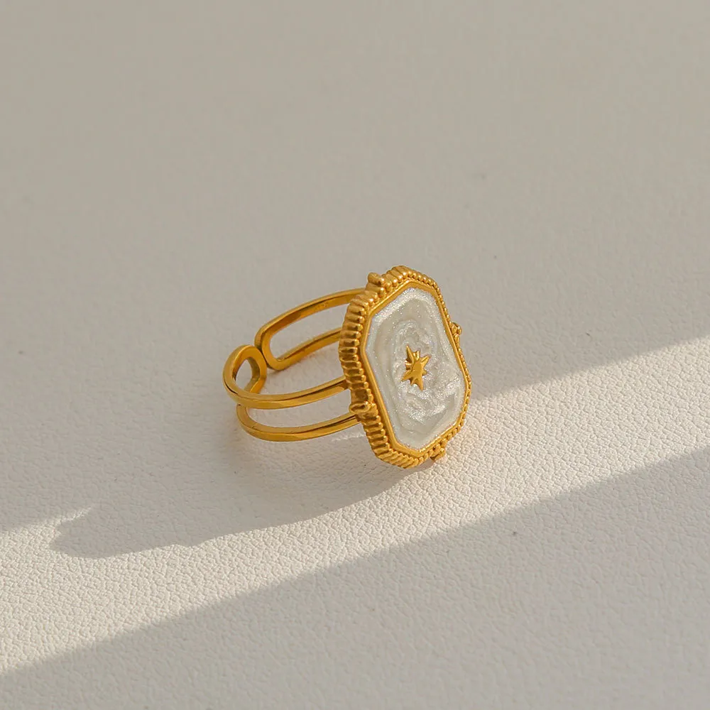 Elegant Gold-Plated Ring