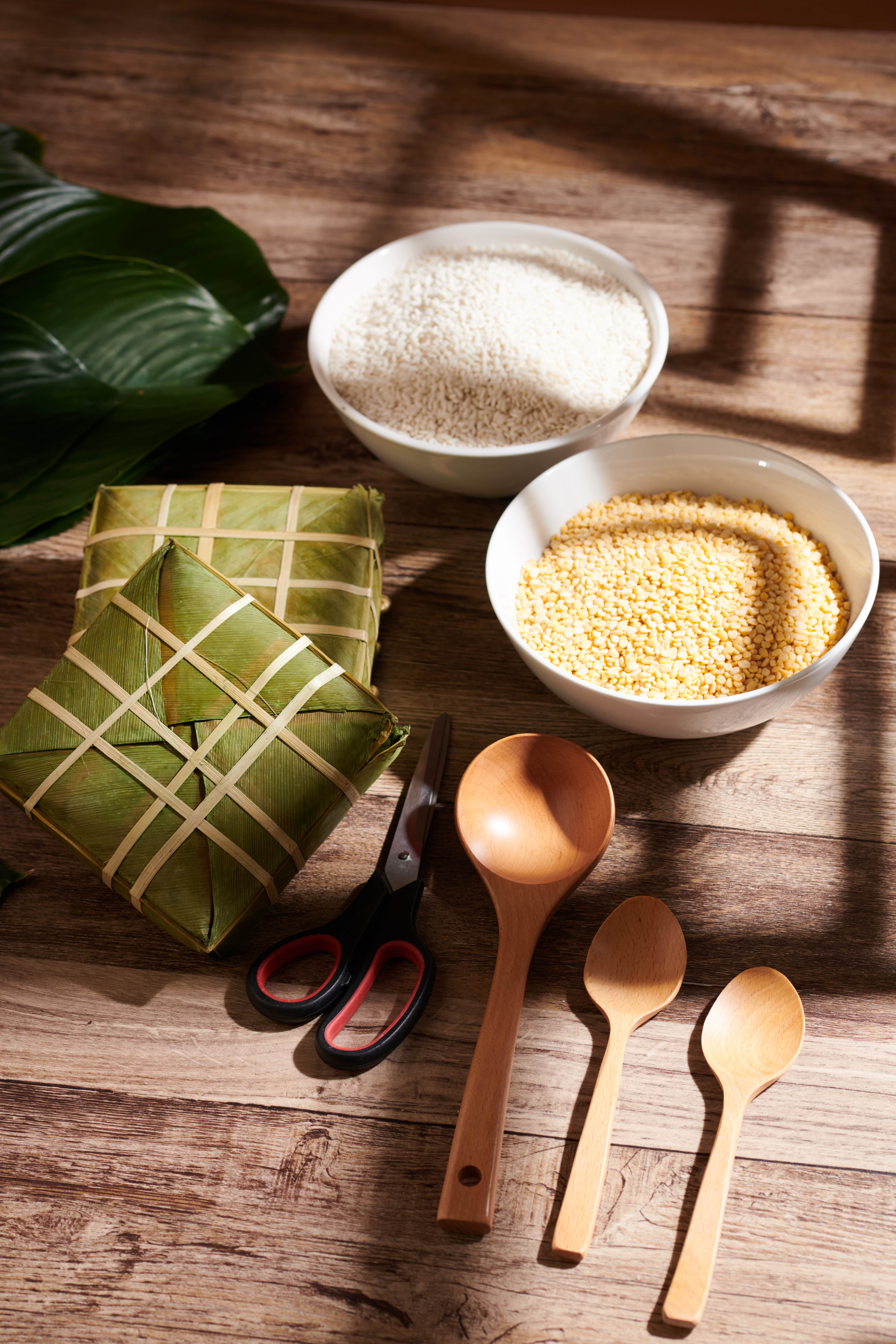 Assamese Sticky Rice (বৰা চাউল)