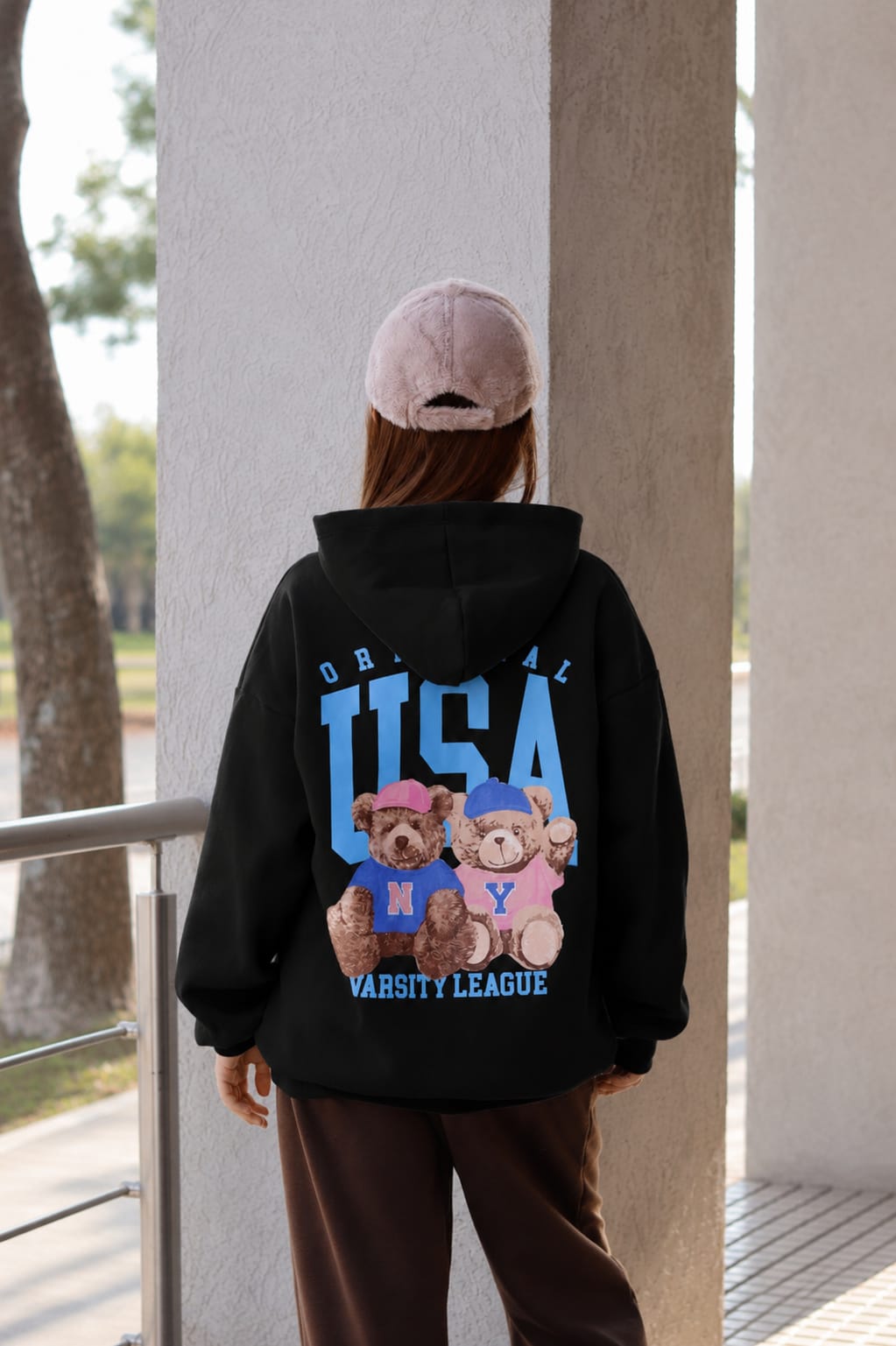 Maxibuzo Varsity USA