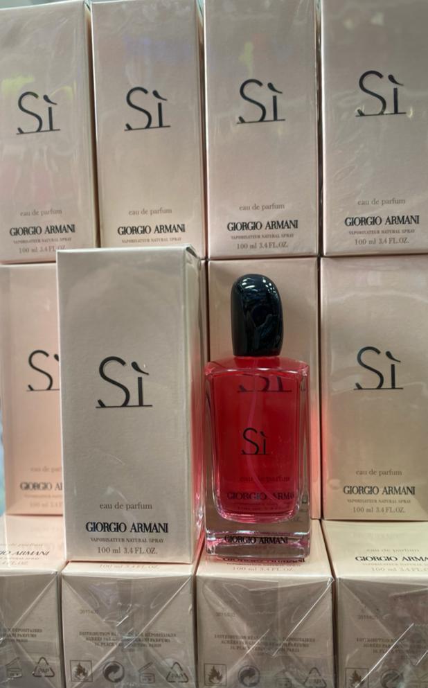 Sí - Giorgio Armani