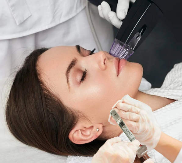 Kiara Reju Morpheus 8 Esperma de salmón (PDRN)