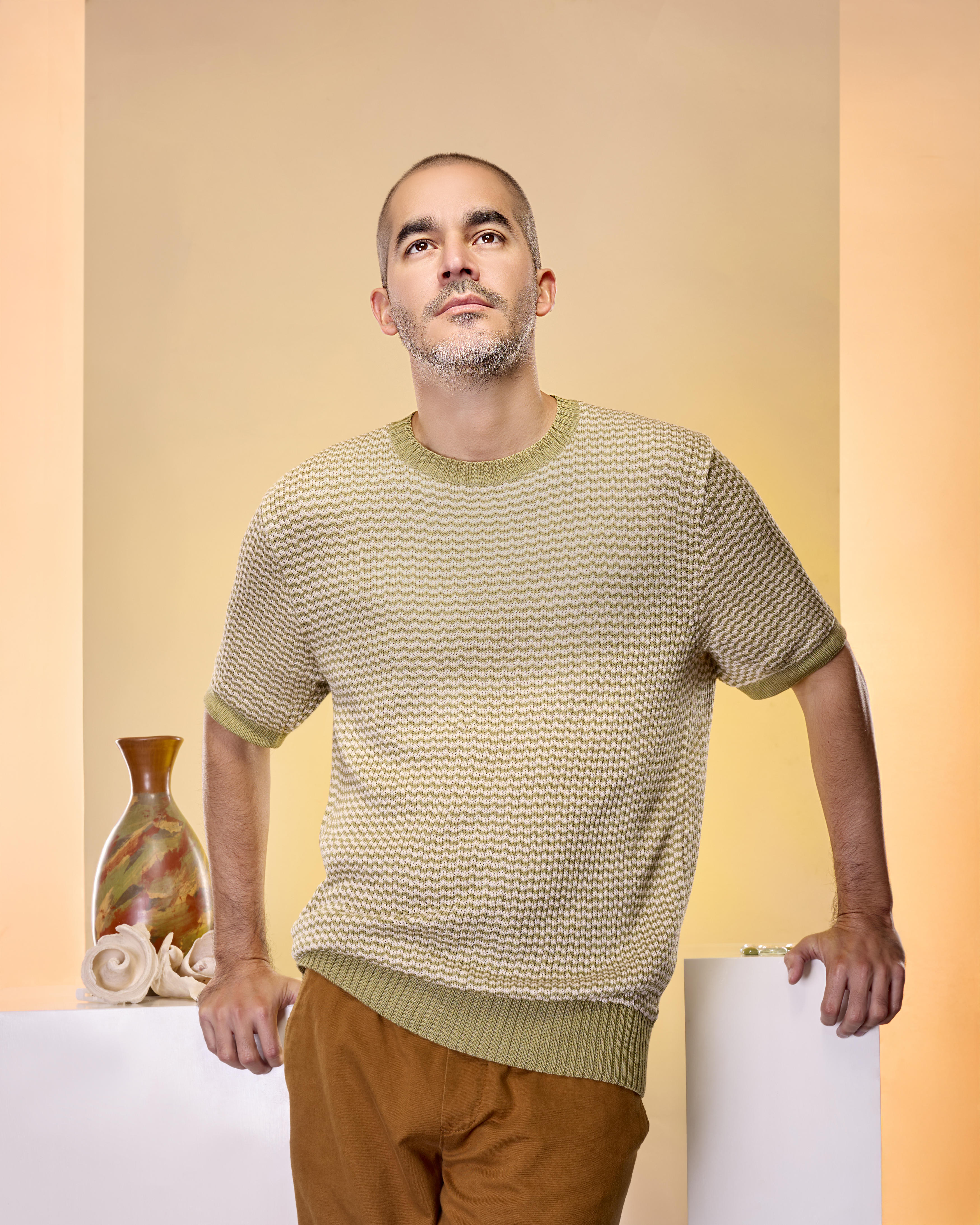 Men's Knitted Sweater Short Sleeve