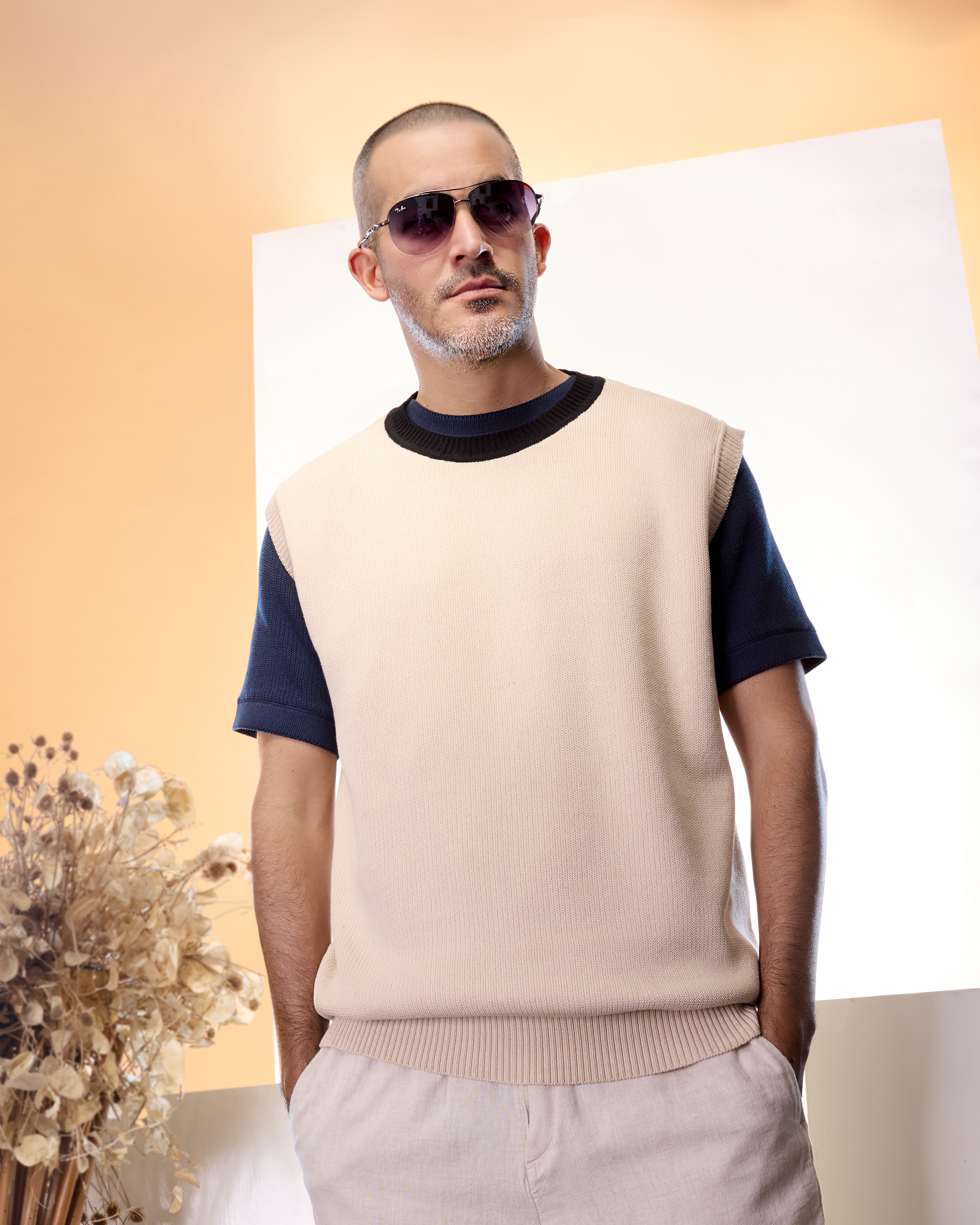 Beige Sleeveless Knit Vest Links-Links