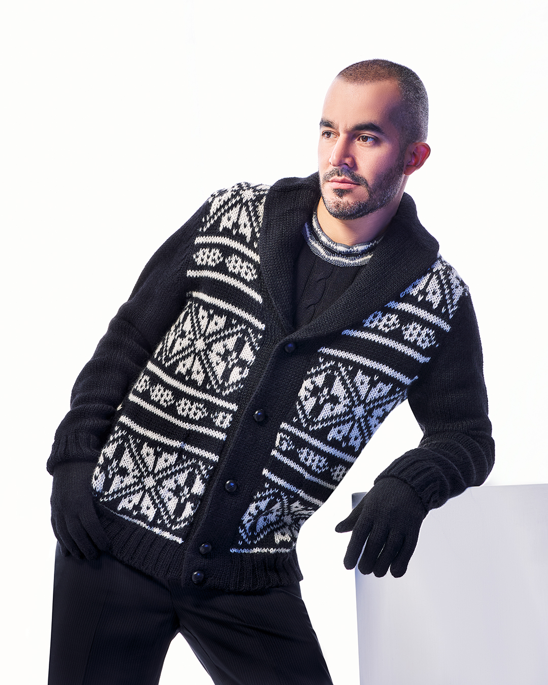Men's Knit Cardigan
