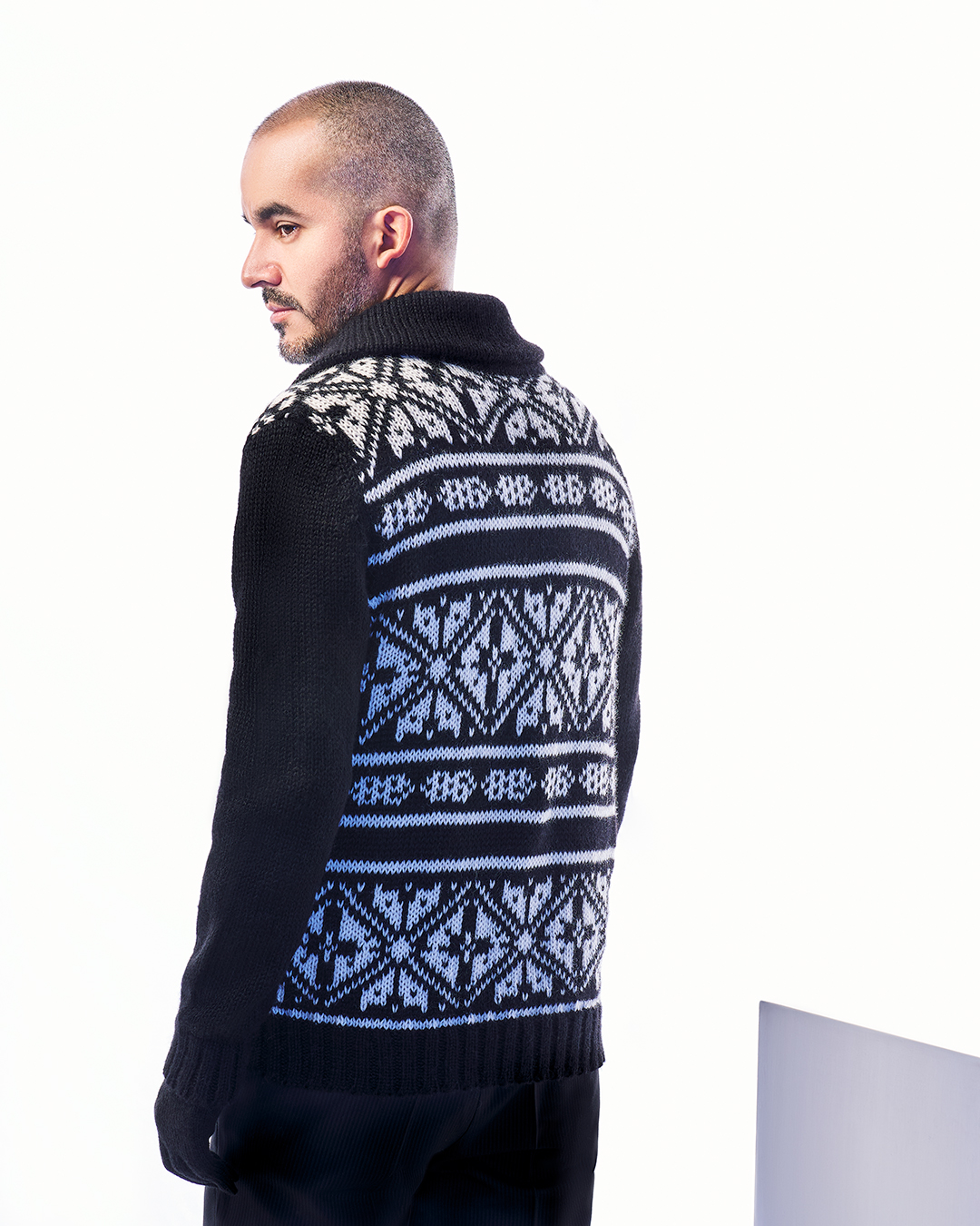 Men's Knit Cardigan