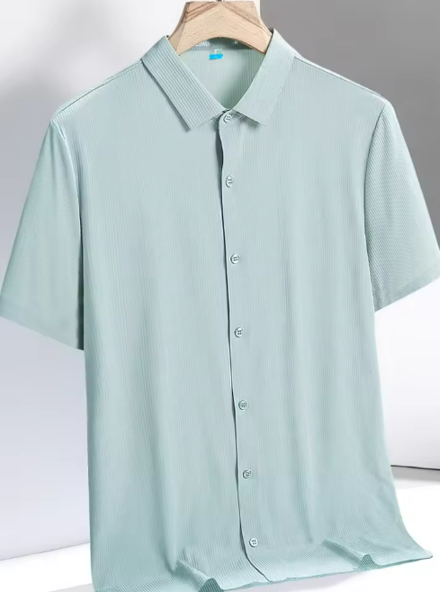 Men's Light Blue Short Sleeve Shirt