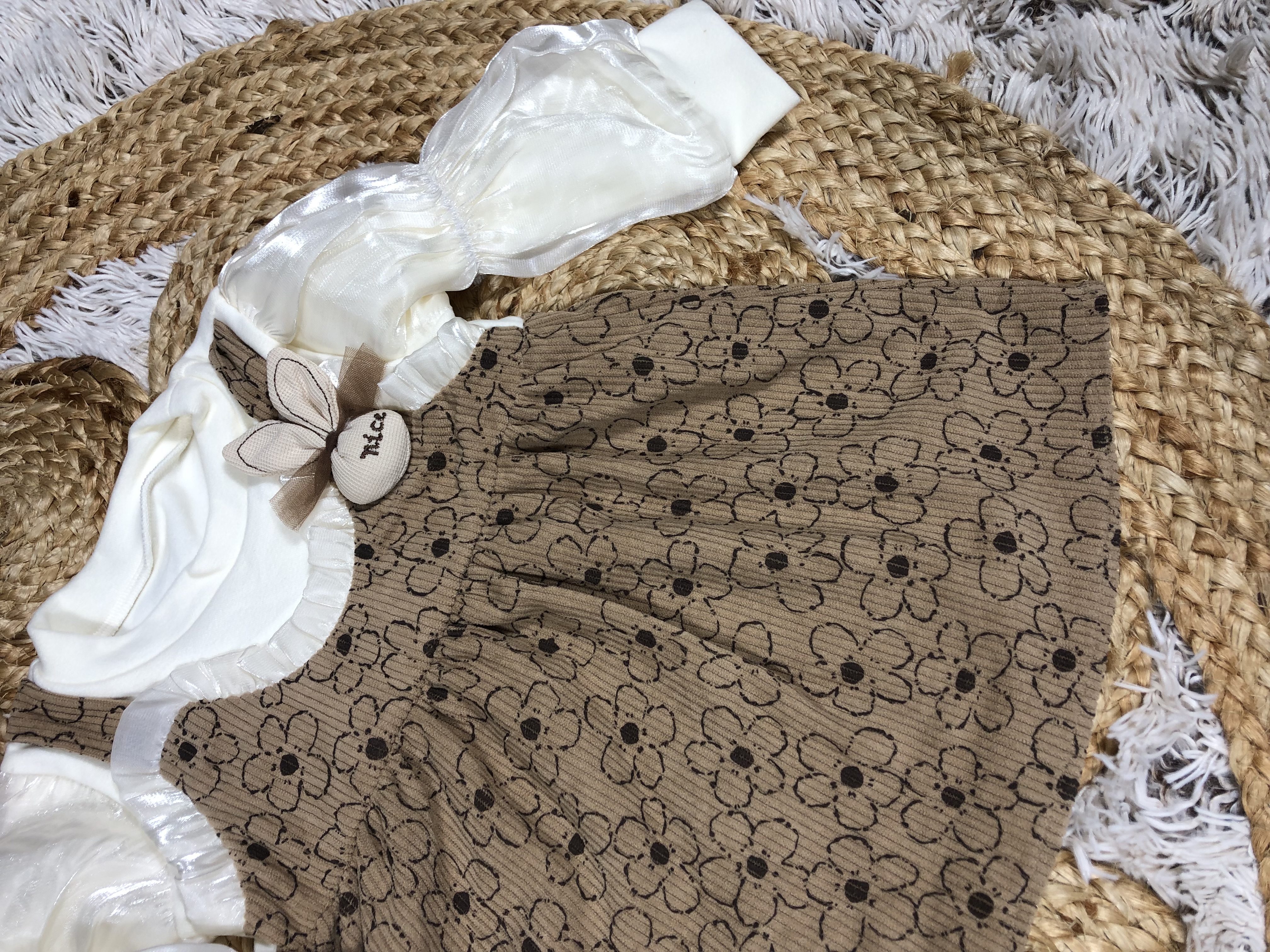 Robe fille à fleurs