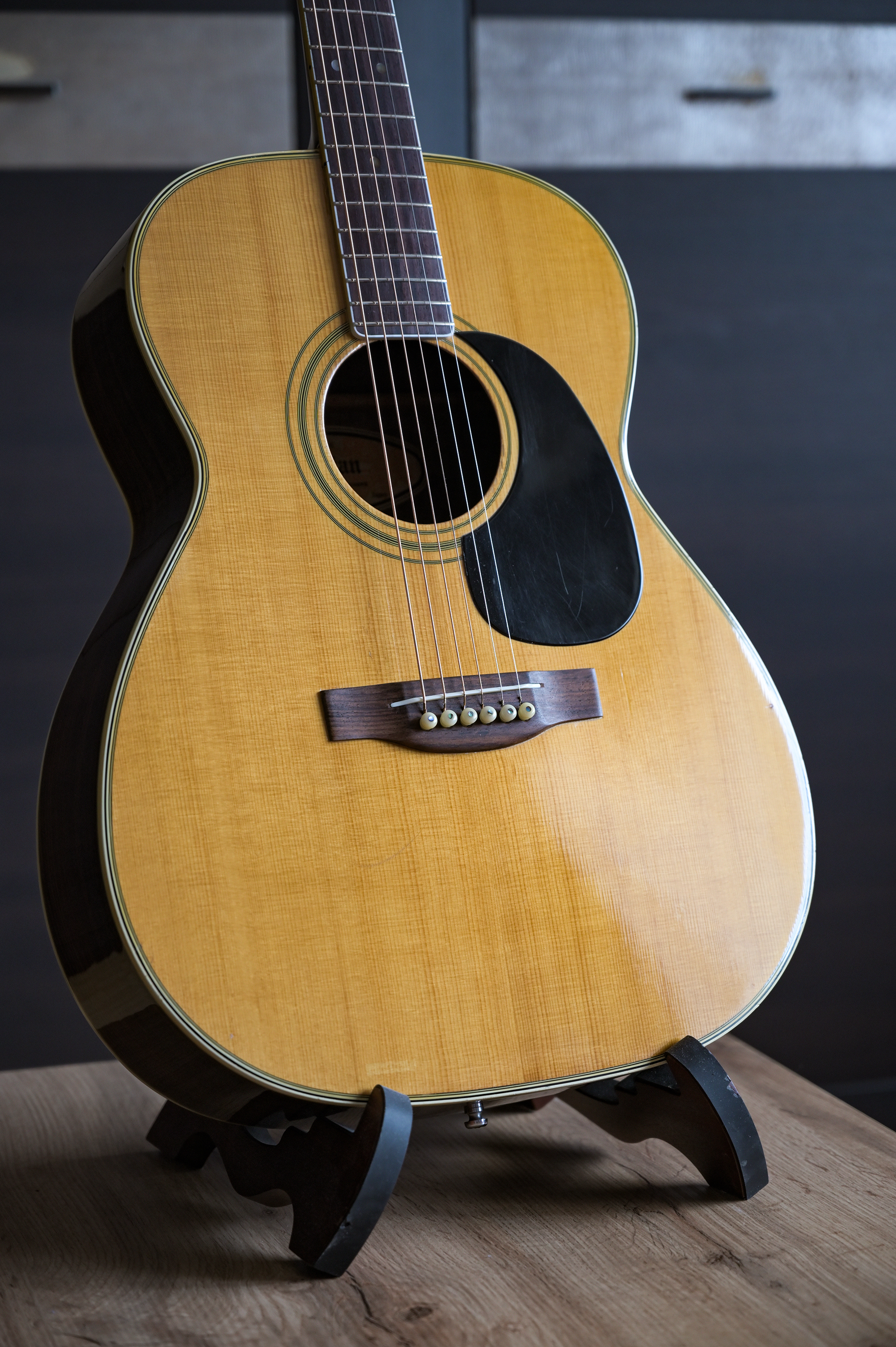 Jullian F-200