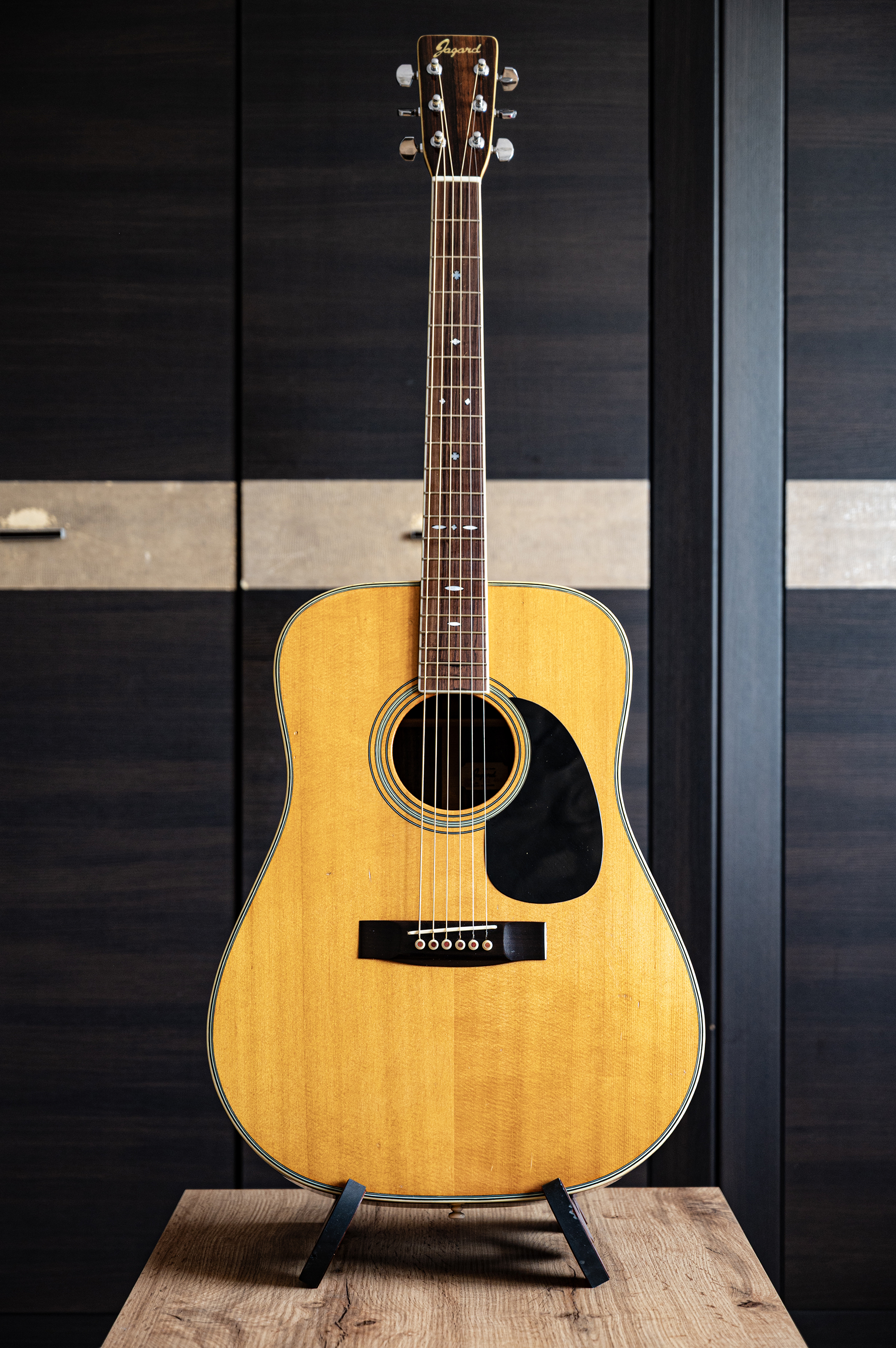 Jagard CE-400