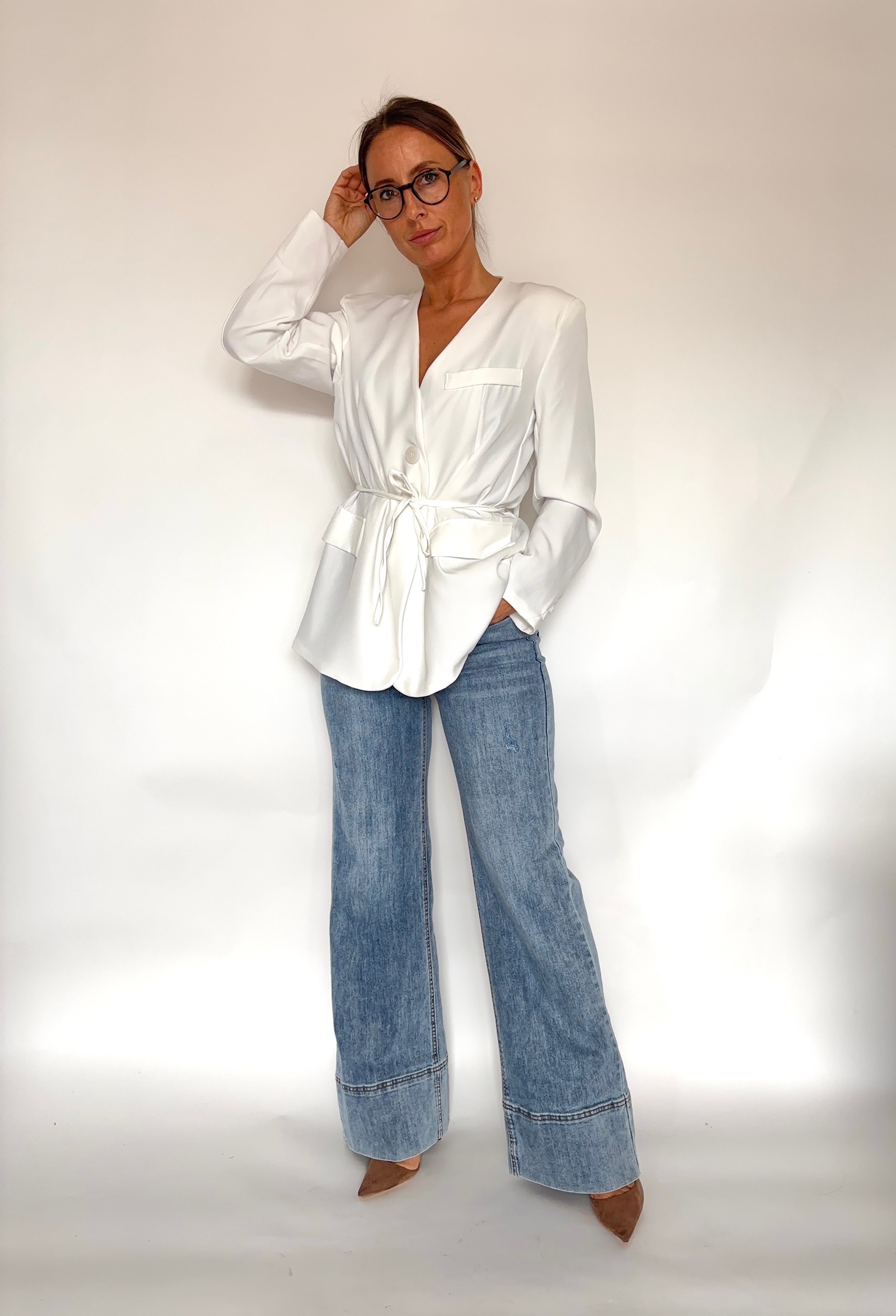 Jasno beżowa marynarka 