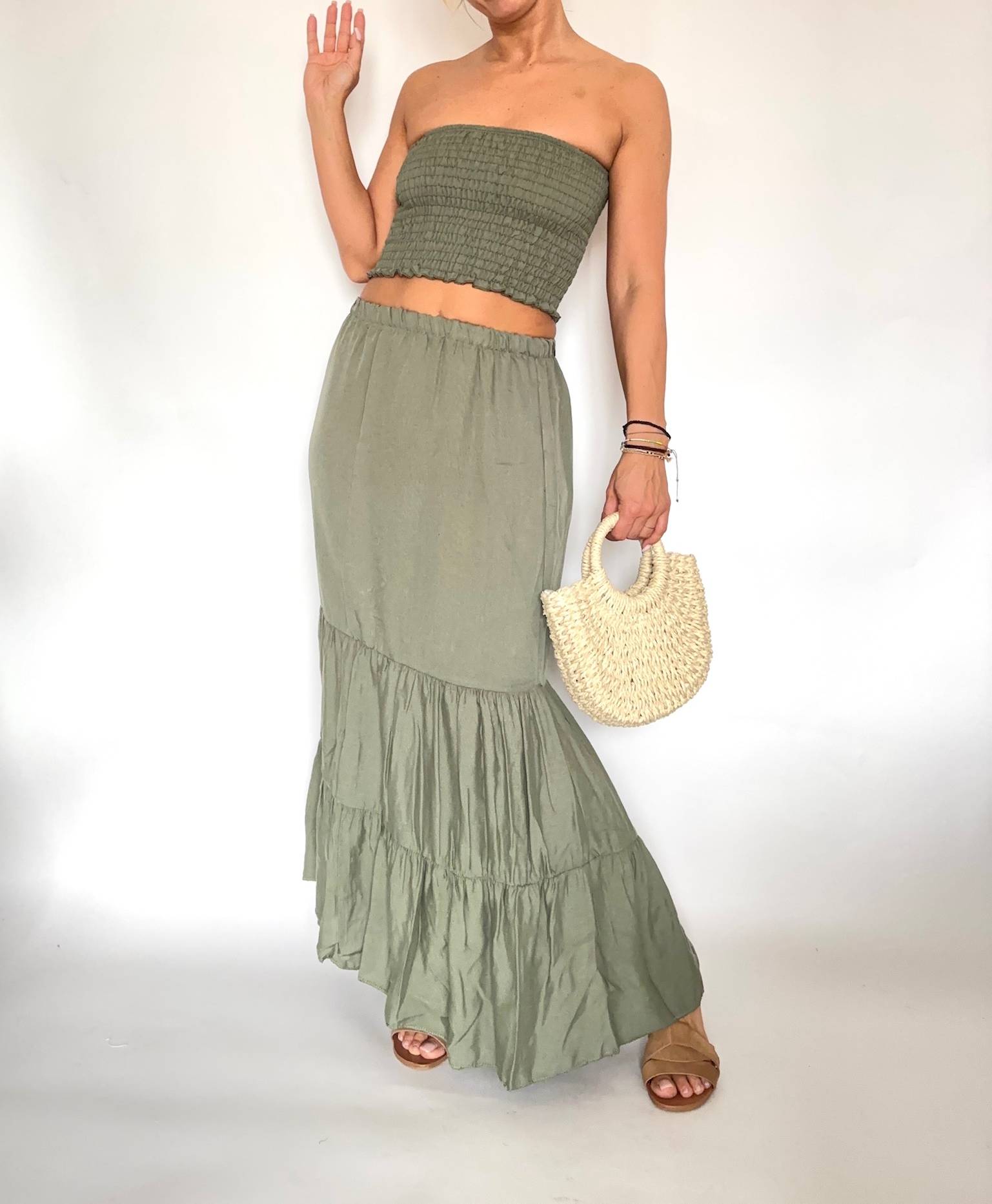 Komplet dostępny w 4 kolory