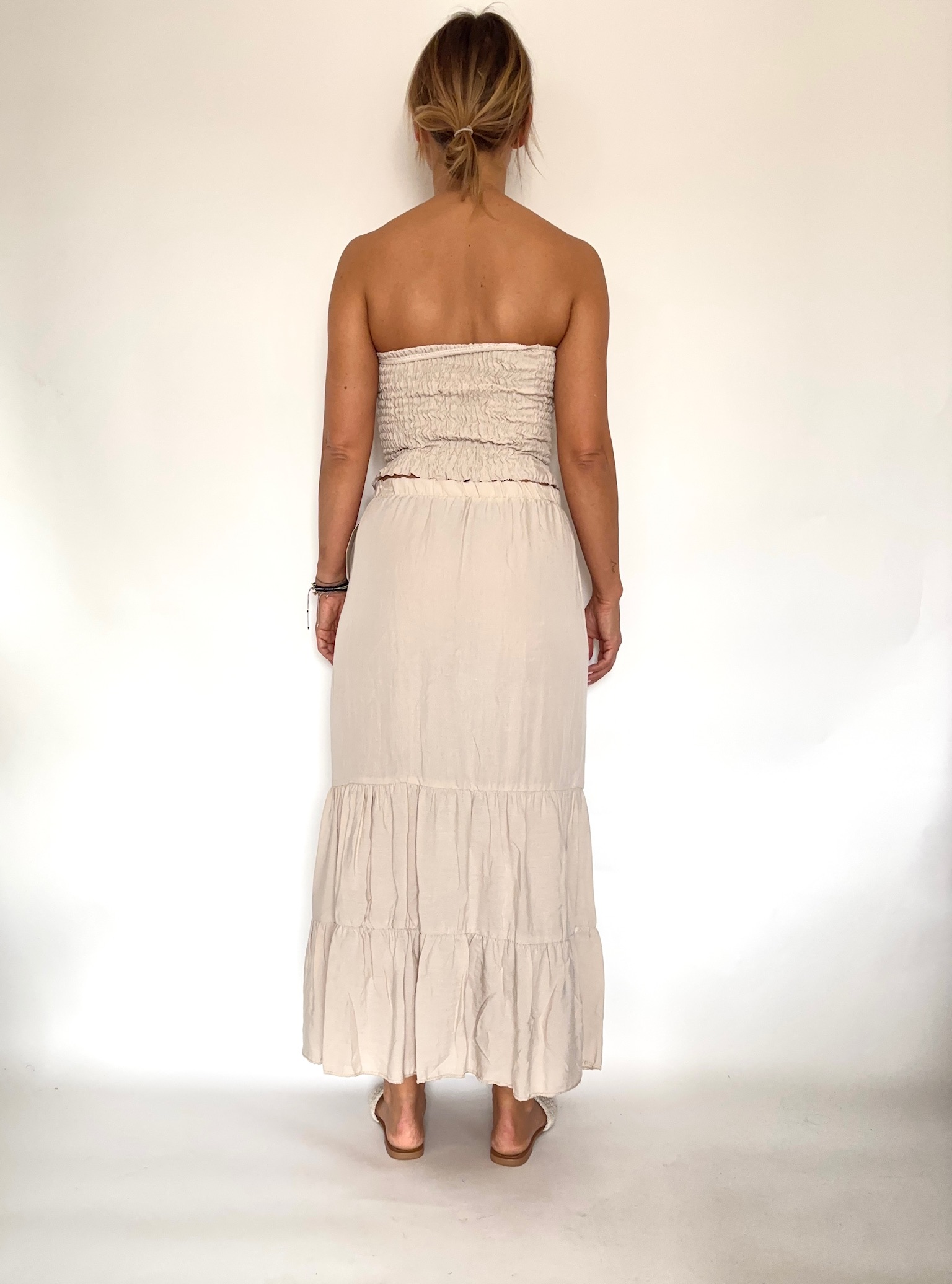 Komplet dostępny w 4 kolory