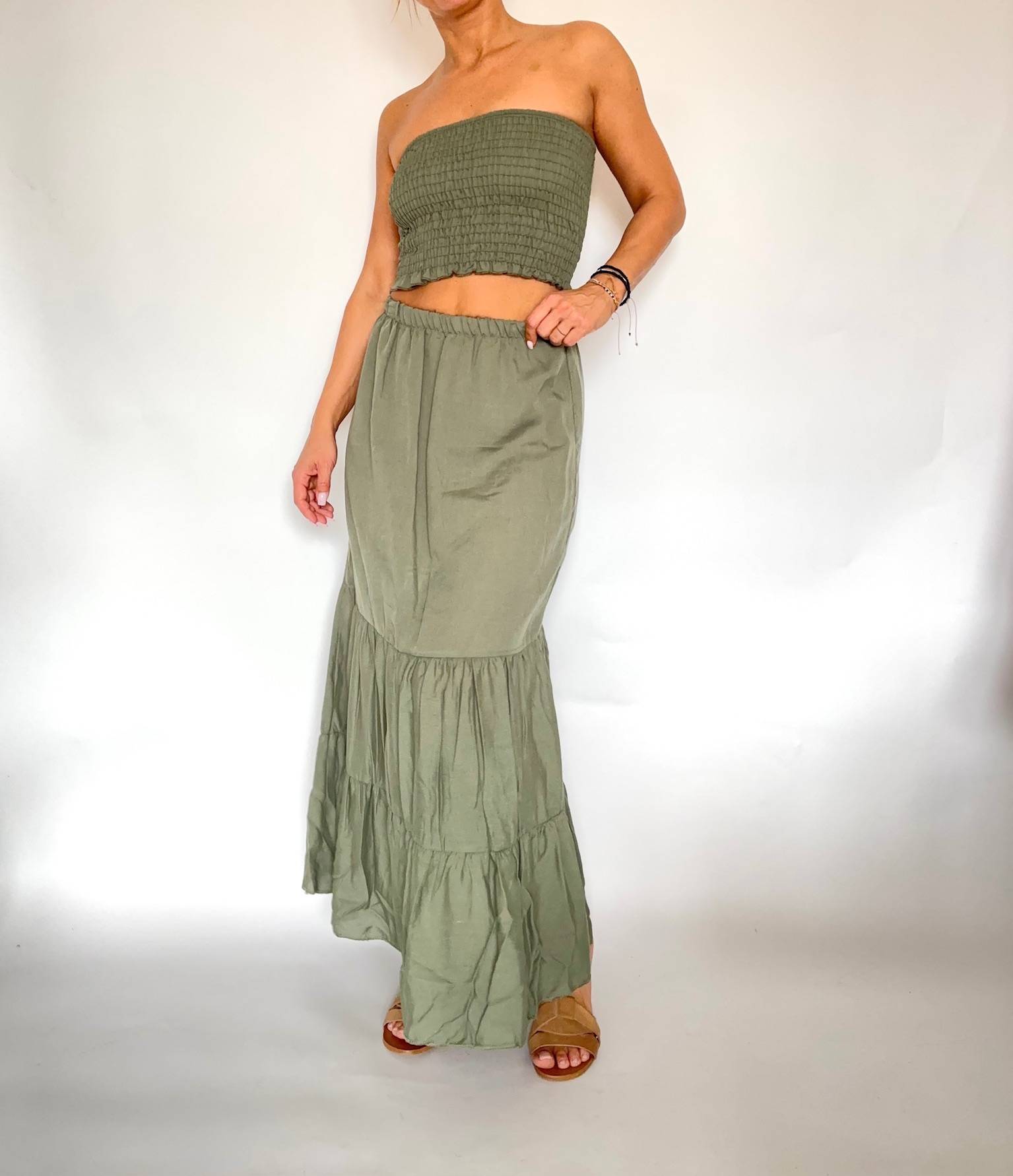 Komplet dostępny w 4 kolory