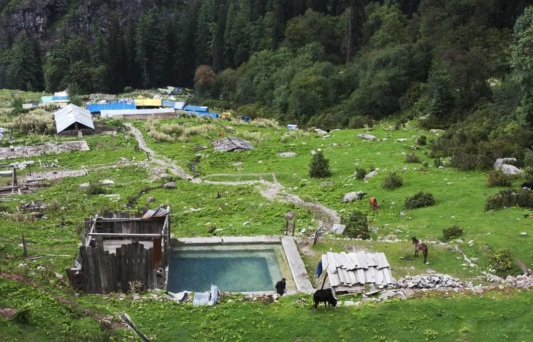 PIN PARVATI PASS TREK
