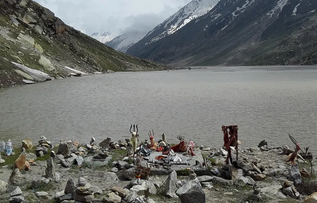 PIN PARVATI PASS TREK