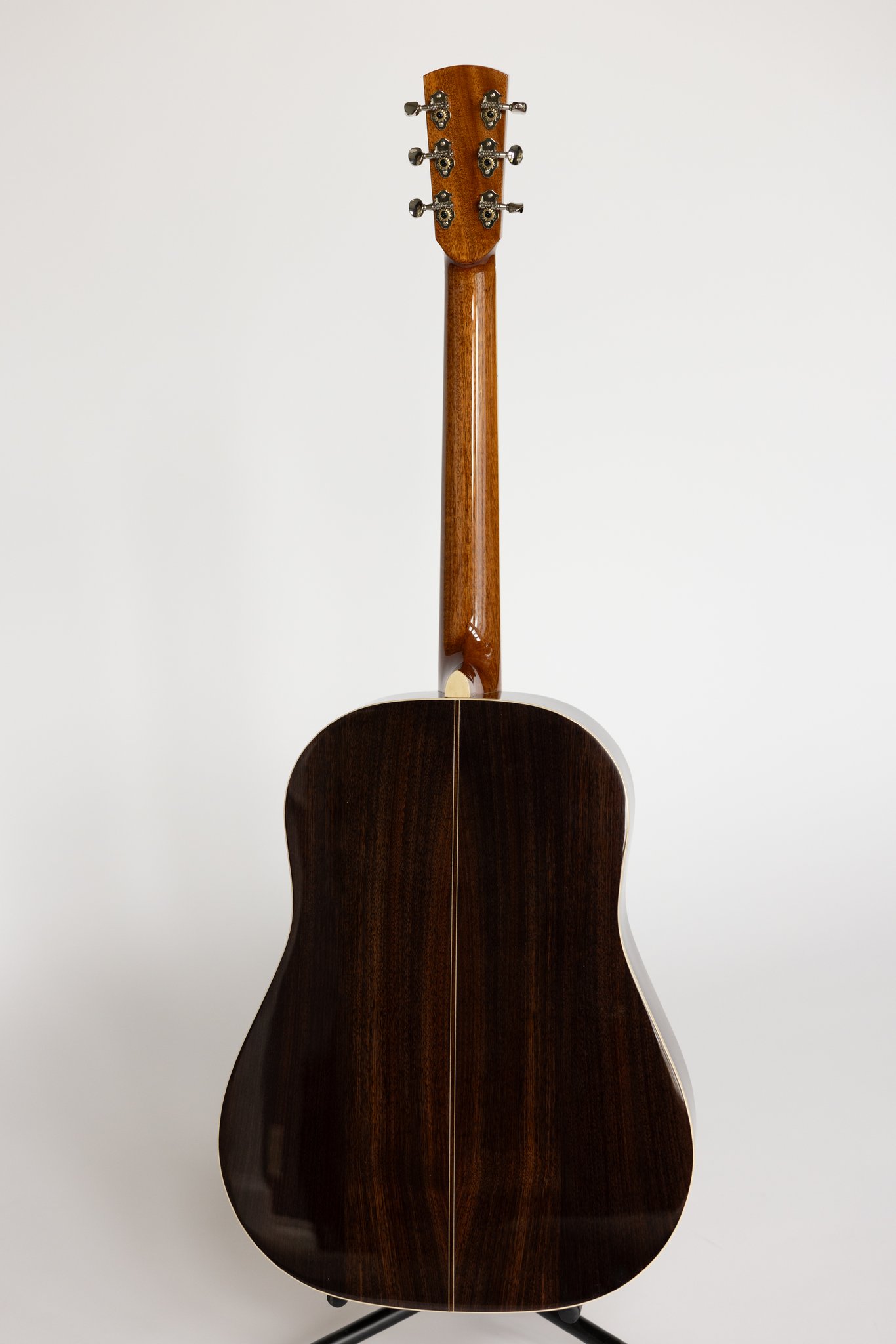 Escher Soft-Shoulder Dreadnought