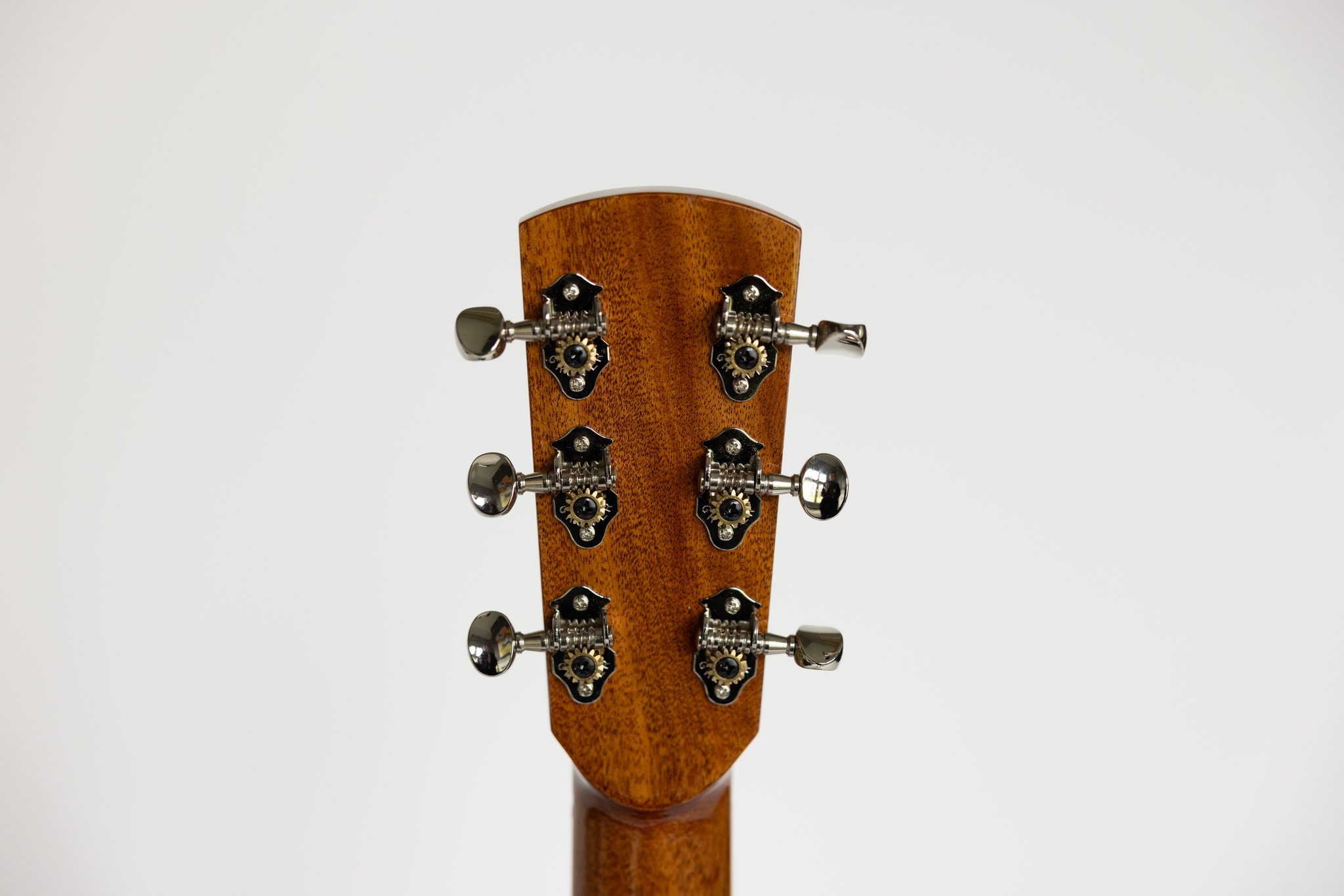 Escher Soft-Shoulder Dreadnought